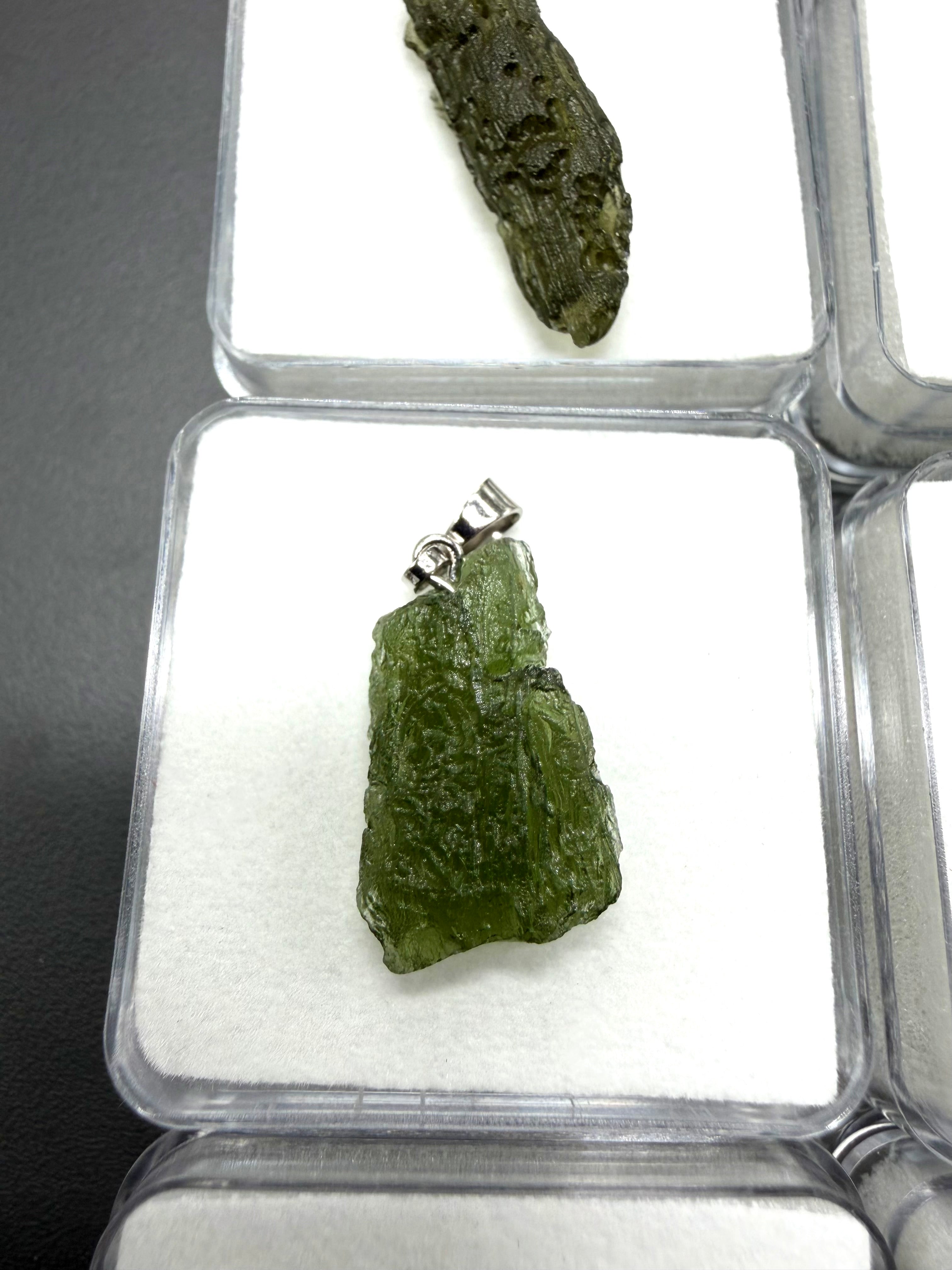 Moldavite pendant in a box – random piece - VK13