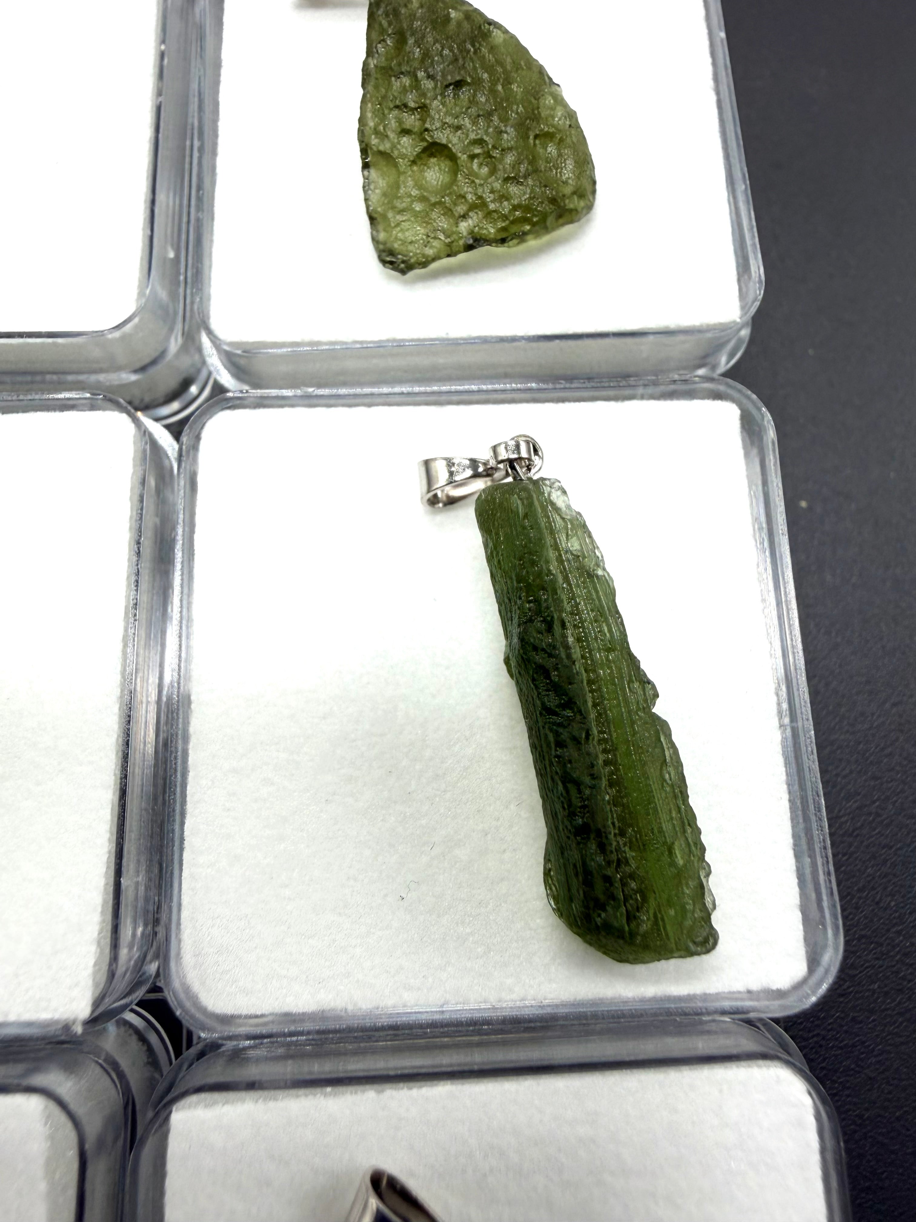 Moldavite pendant in a box – random piece - VK13