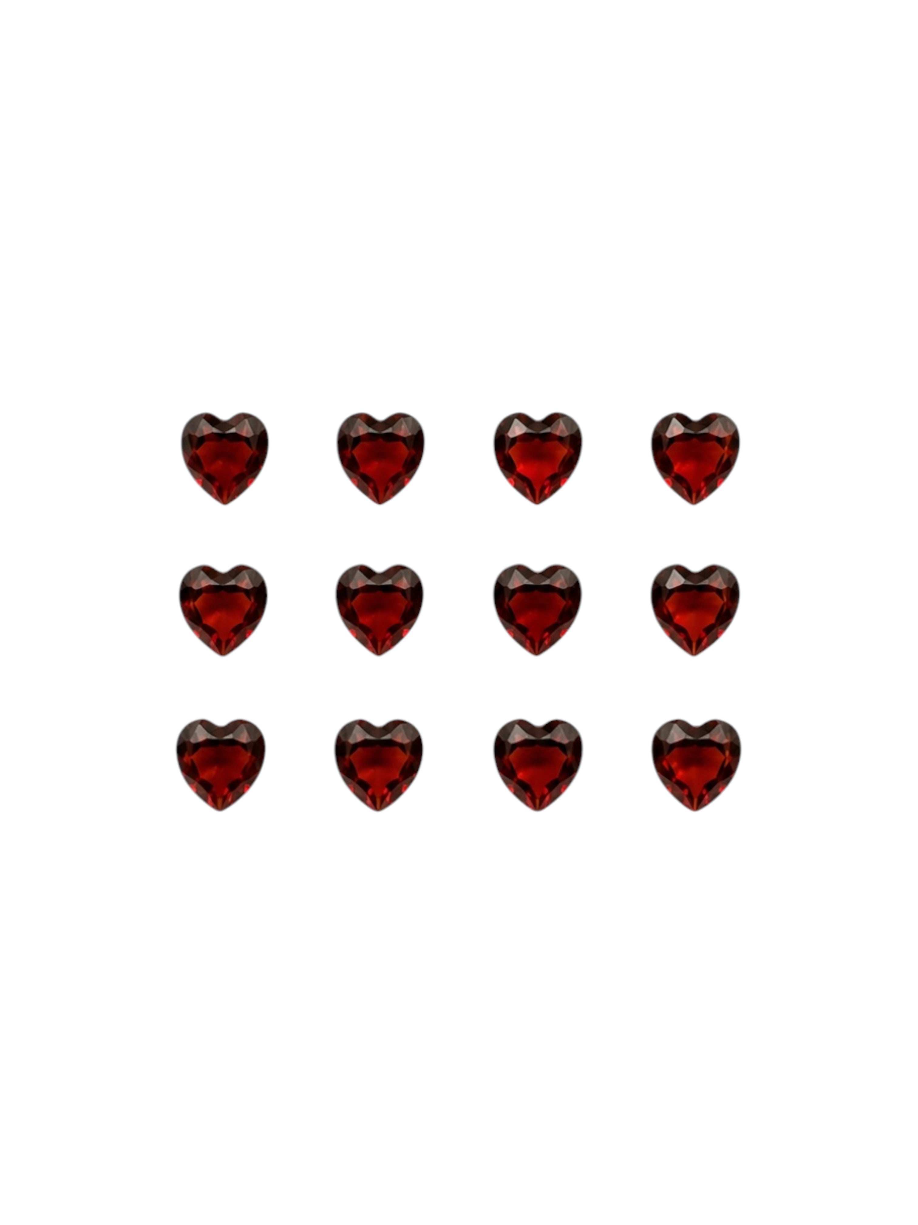 Faceted heart from red Garnet 5mm from Mozambique – random piece