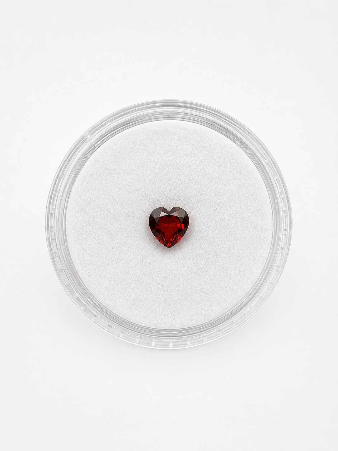 Faceted heart from red Garnet 5mm from Mozambique – random piece - BGR10