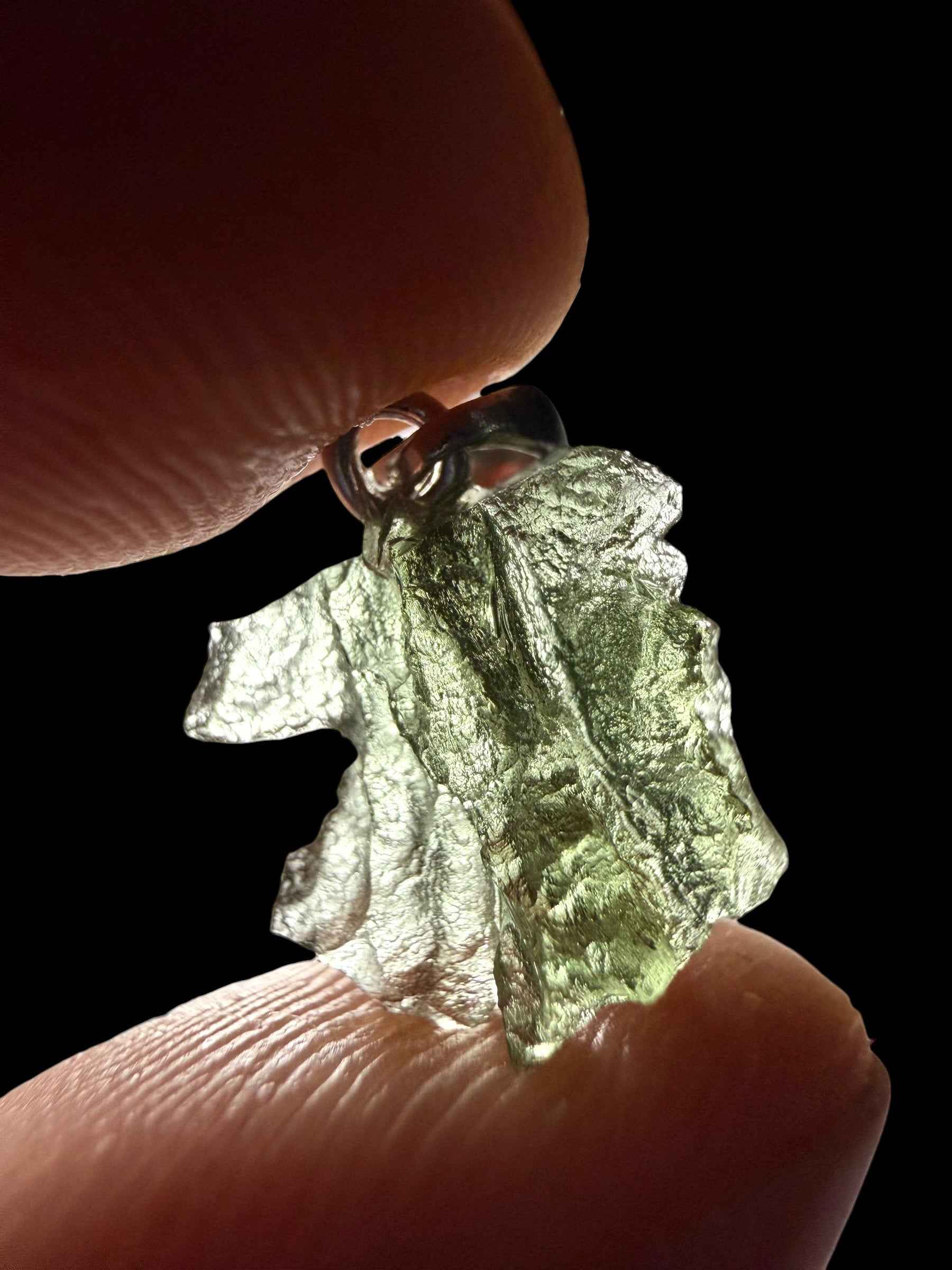 Silver moldavite pendant 0,8g - SP/V1018