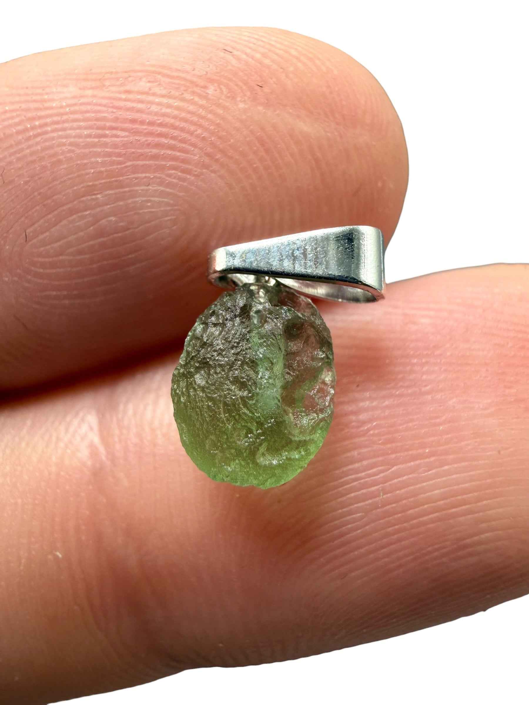 Ciondolo di moldavite 0,38g - P/V506