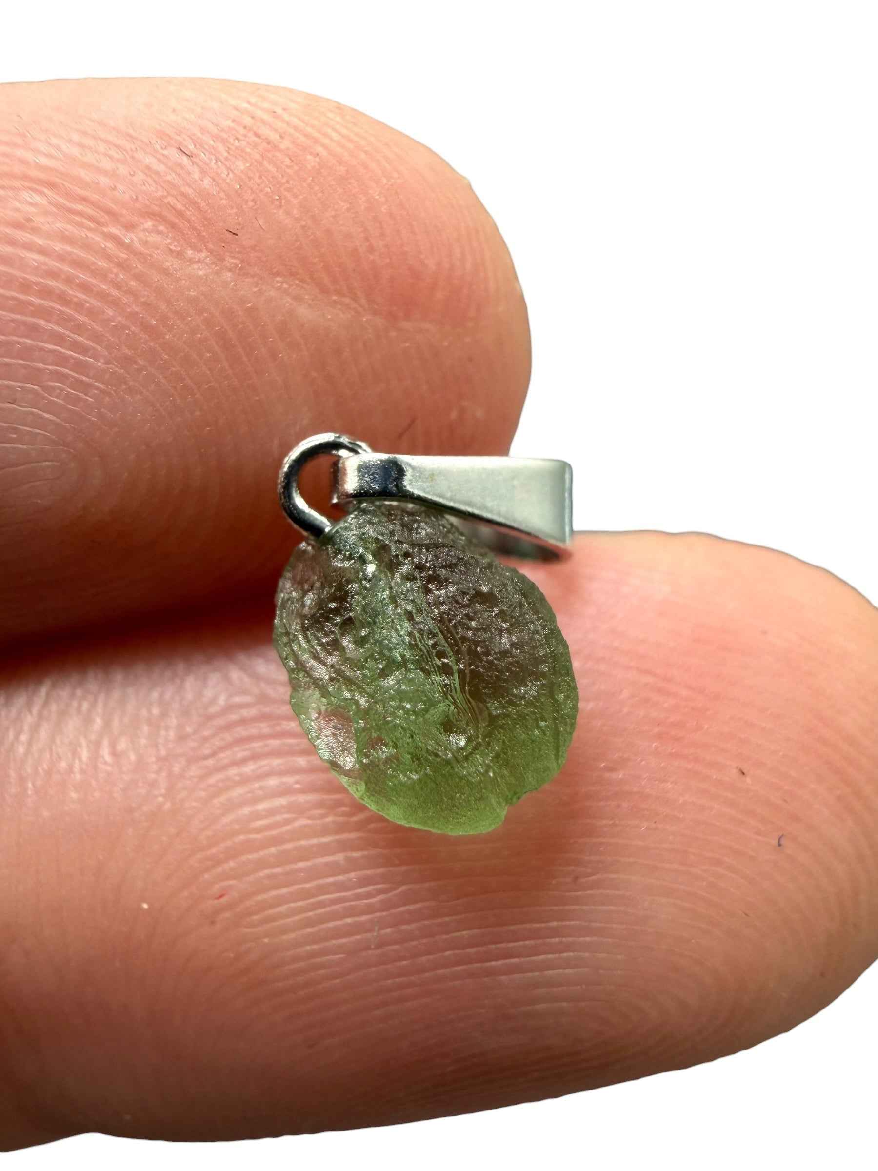 Ciondolo di moldavite 0,38g - P/V506
