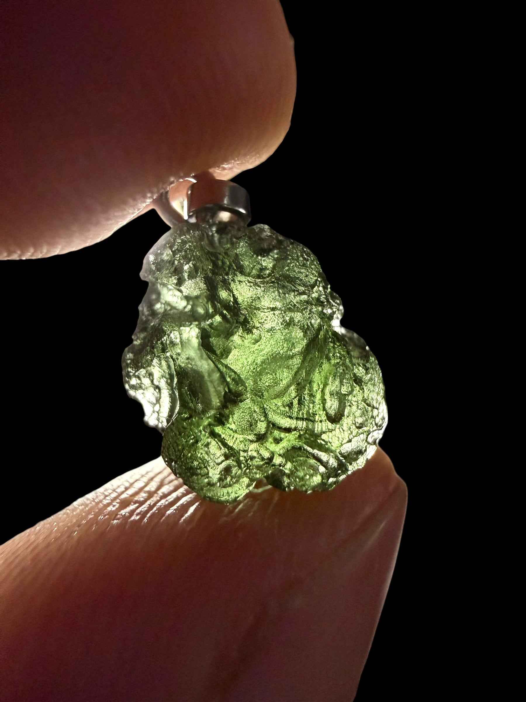 Moldavite pendant 0,85g - P/V516