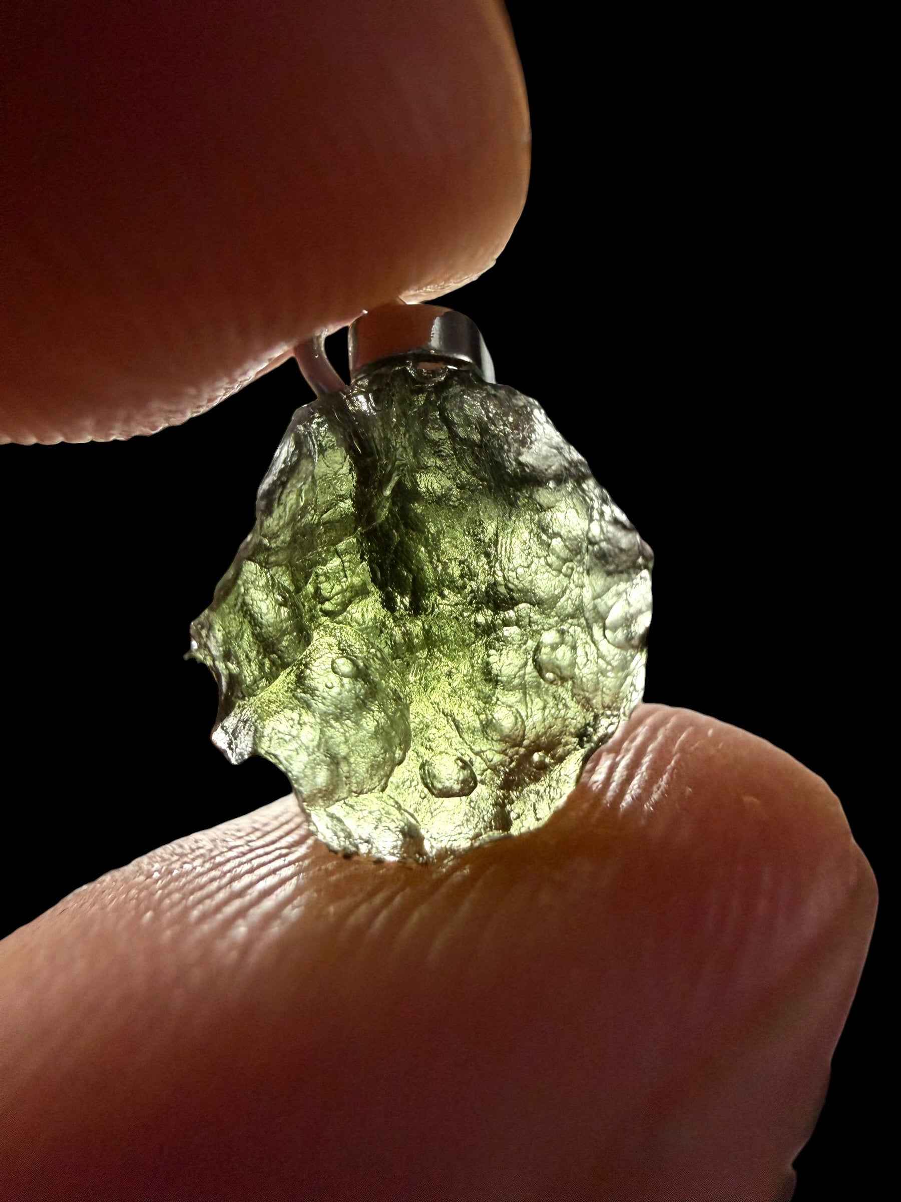 Ciondolo di moldavite 0,55g - P/V525