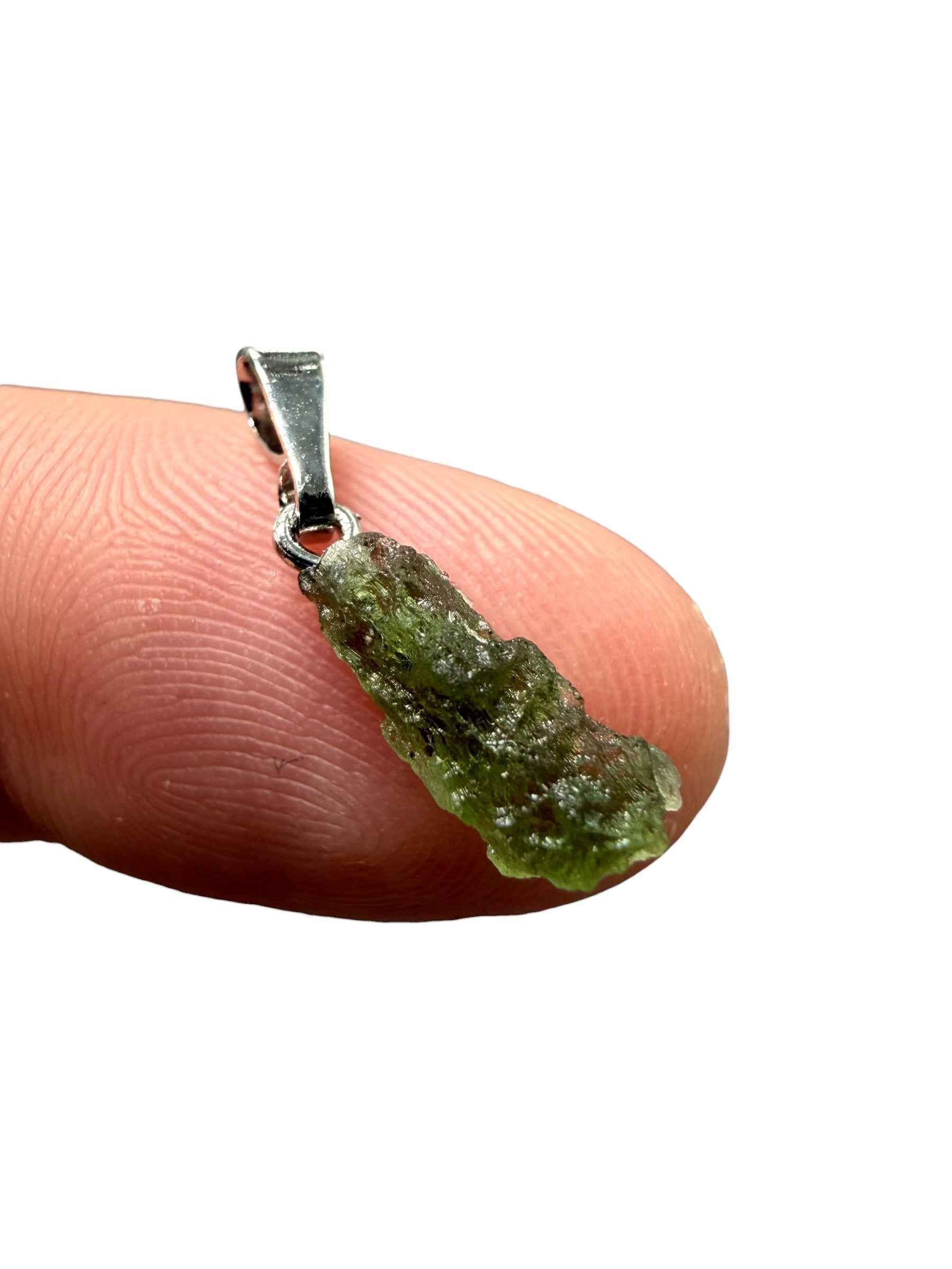 Ciondolo di moldavite 0,4g - P/V529