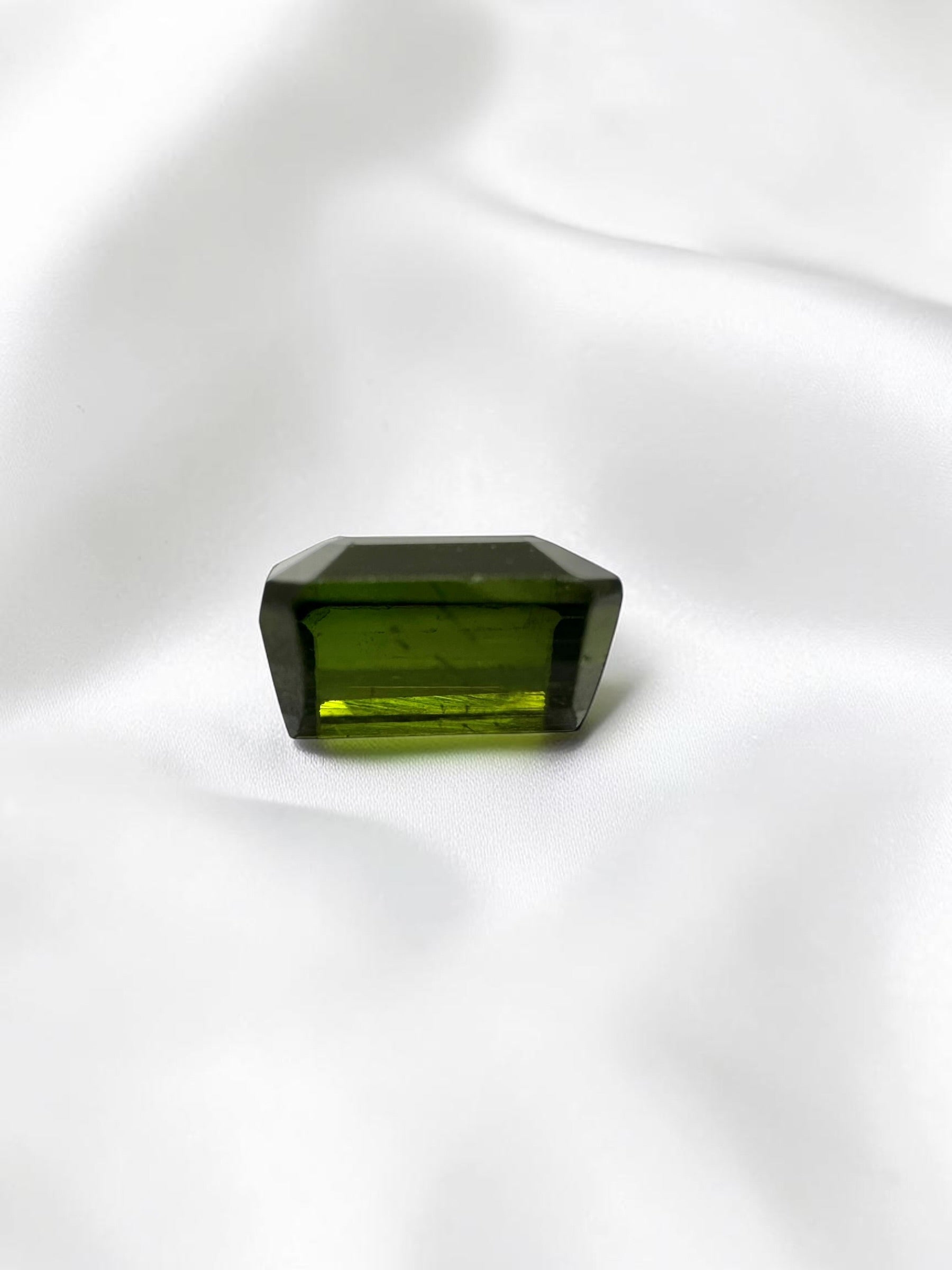 Faceted tourmaline from Mozambique 0,9ct - BTU03