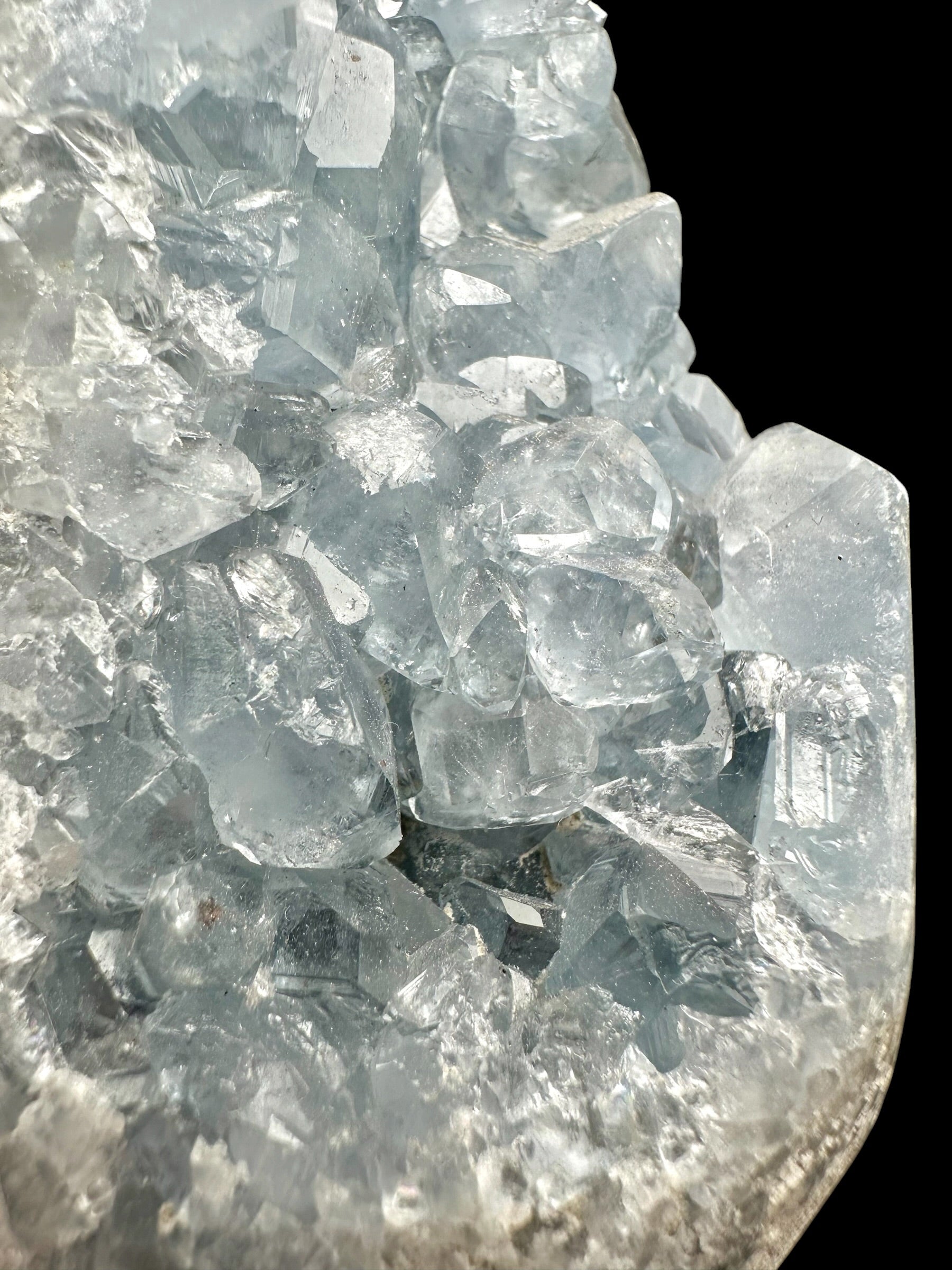 Celestine geode – Madagascar - CE025