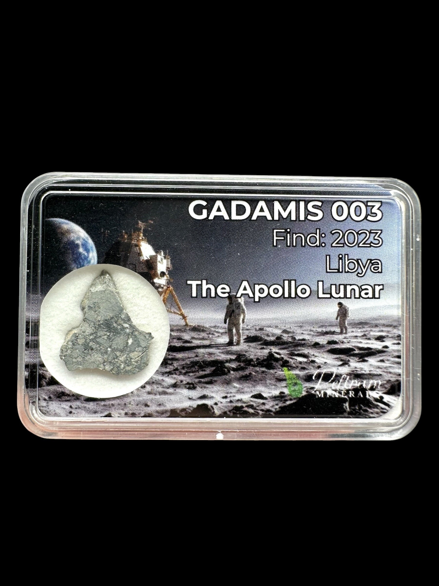 Lunar meteorite Gadamis 003 – 0,5g – Libya