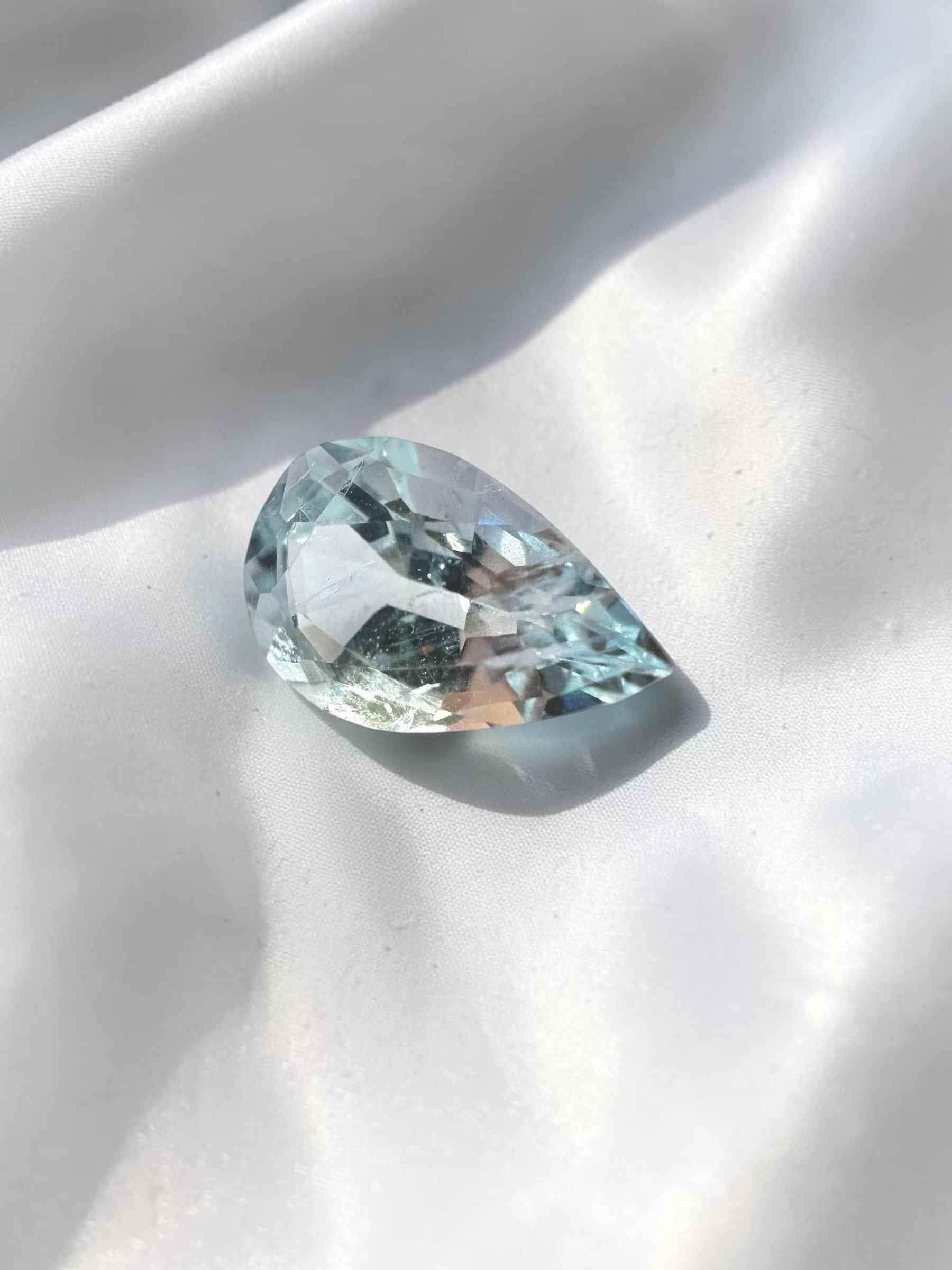 Acquamarina sfaccettata proveniente dall'India, 1 ct - BAK14