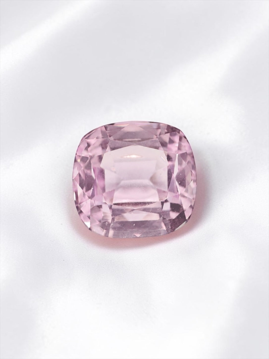 Faceted Kunzite from Afghanistan 7,09ct with certificate