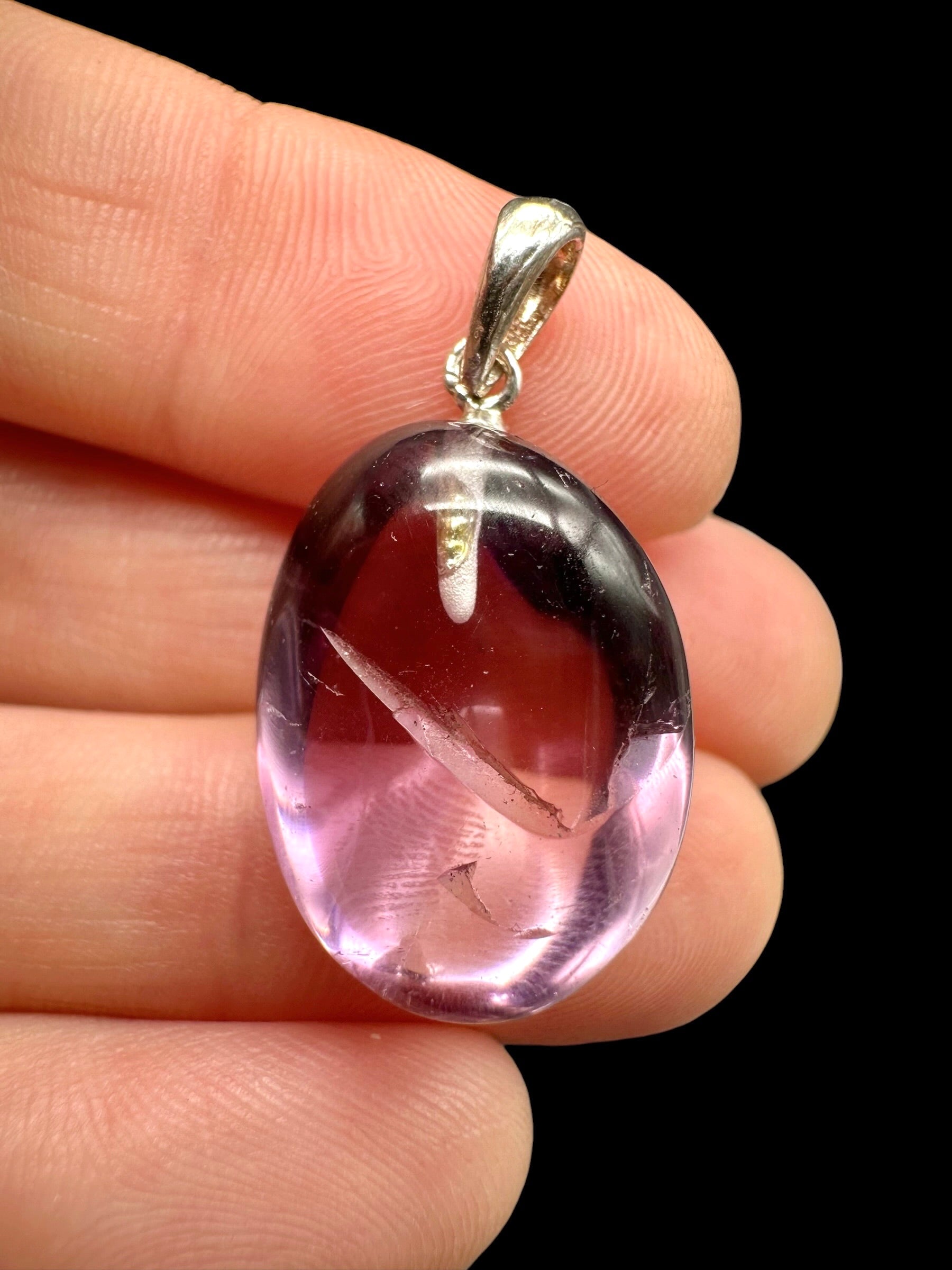 Silver pendant made of amethyst