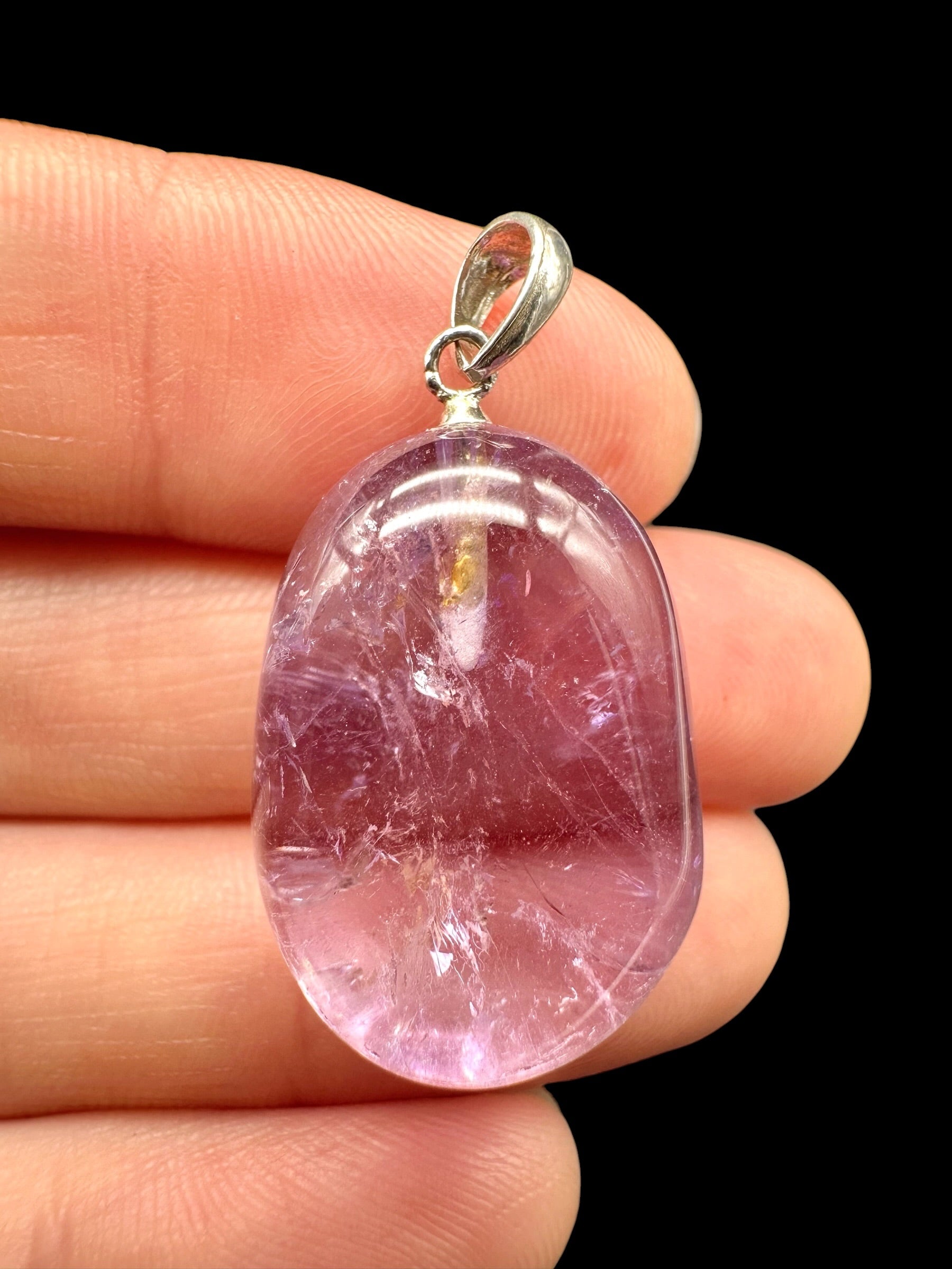 Silver pendant made of amethyst