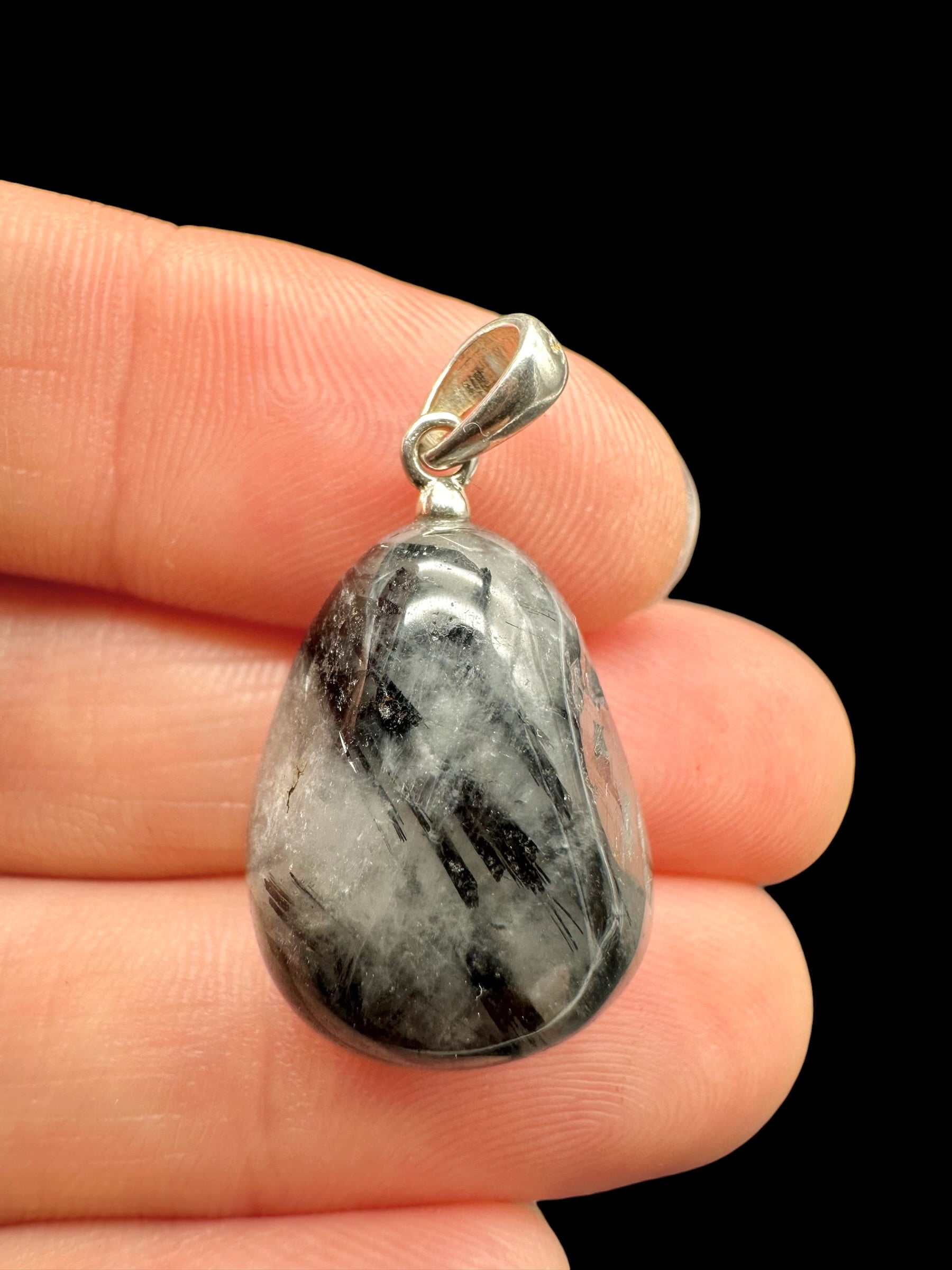 Silver pendant made of crystal with tourmaline - SP/KR29