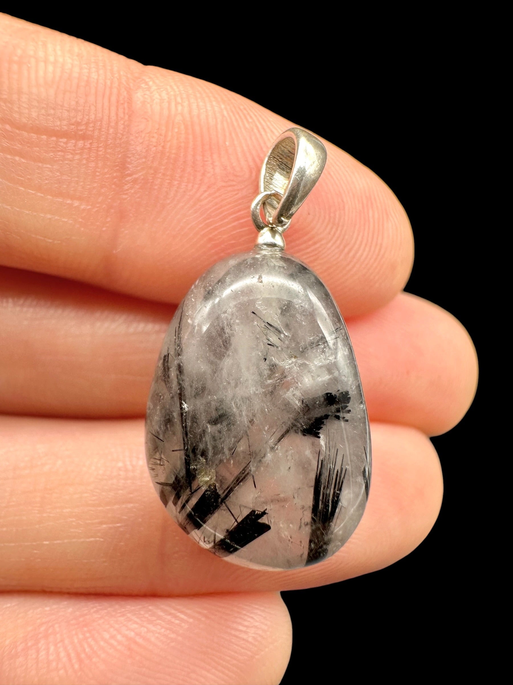 Silver pendant made of crystal with tourmaline - SP/KR32