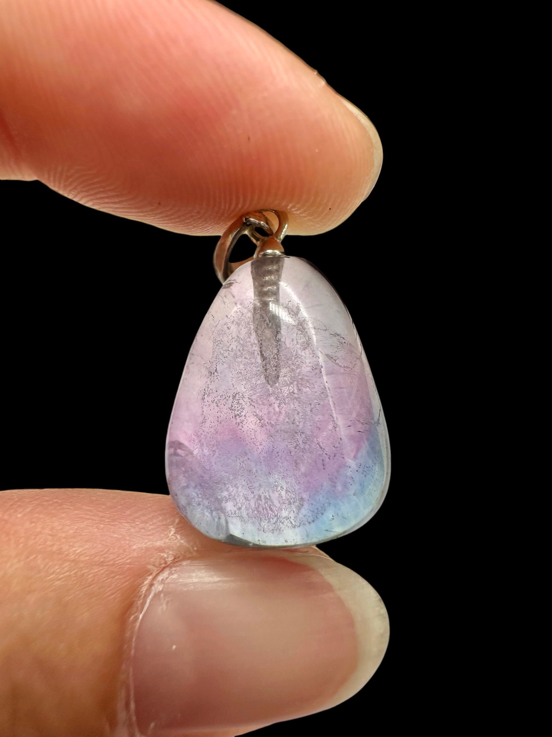 Silver pendant made of fluorite