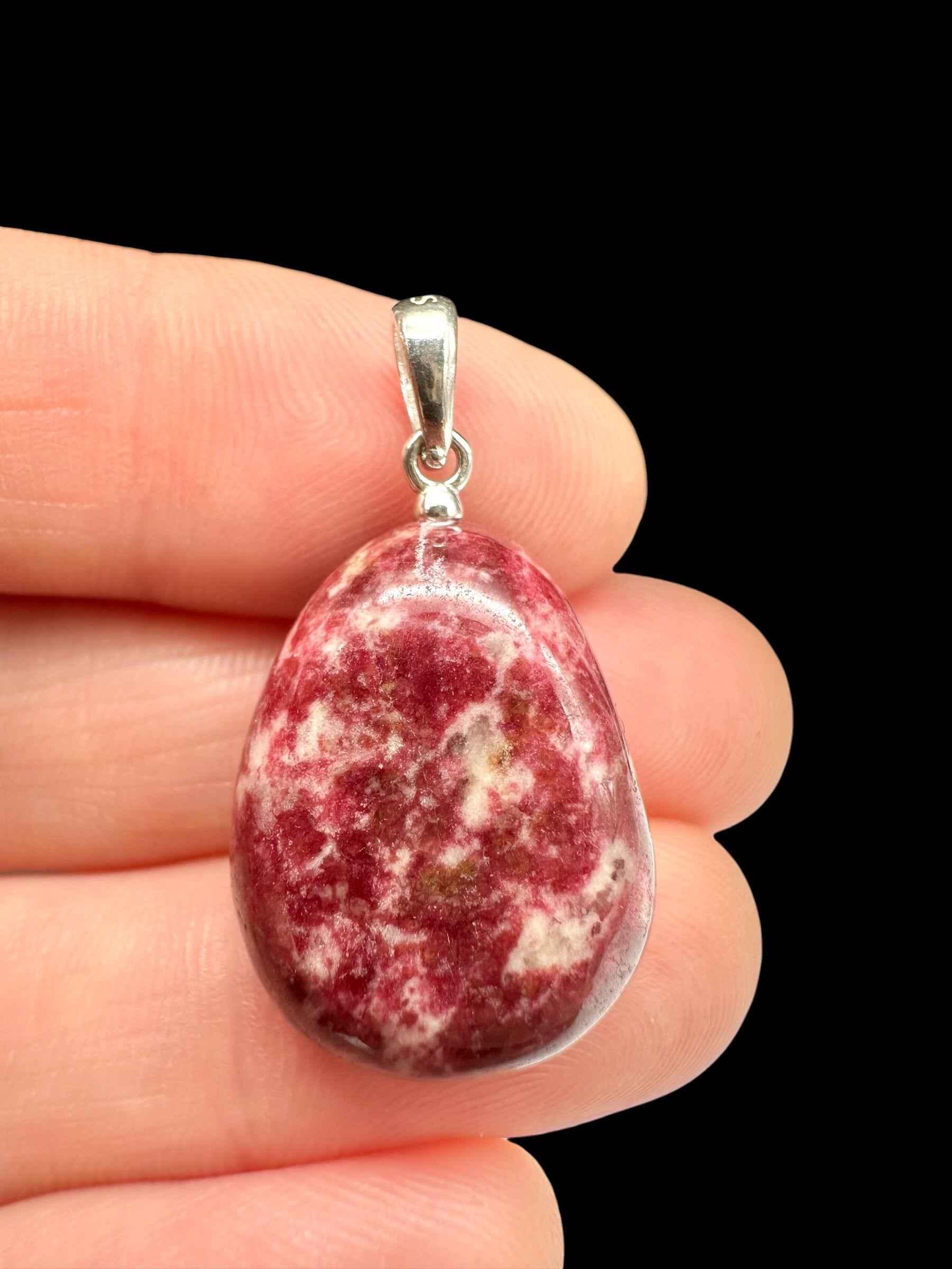 Ciondolo in argento con thulite - SP/TH05