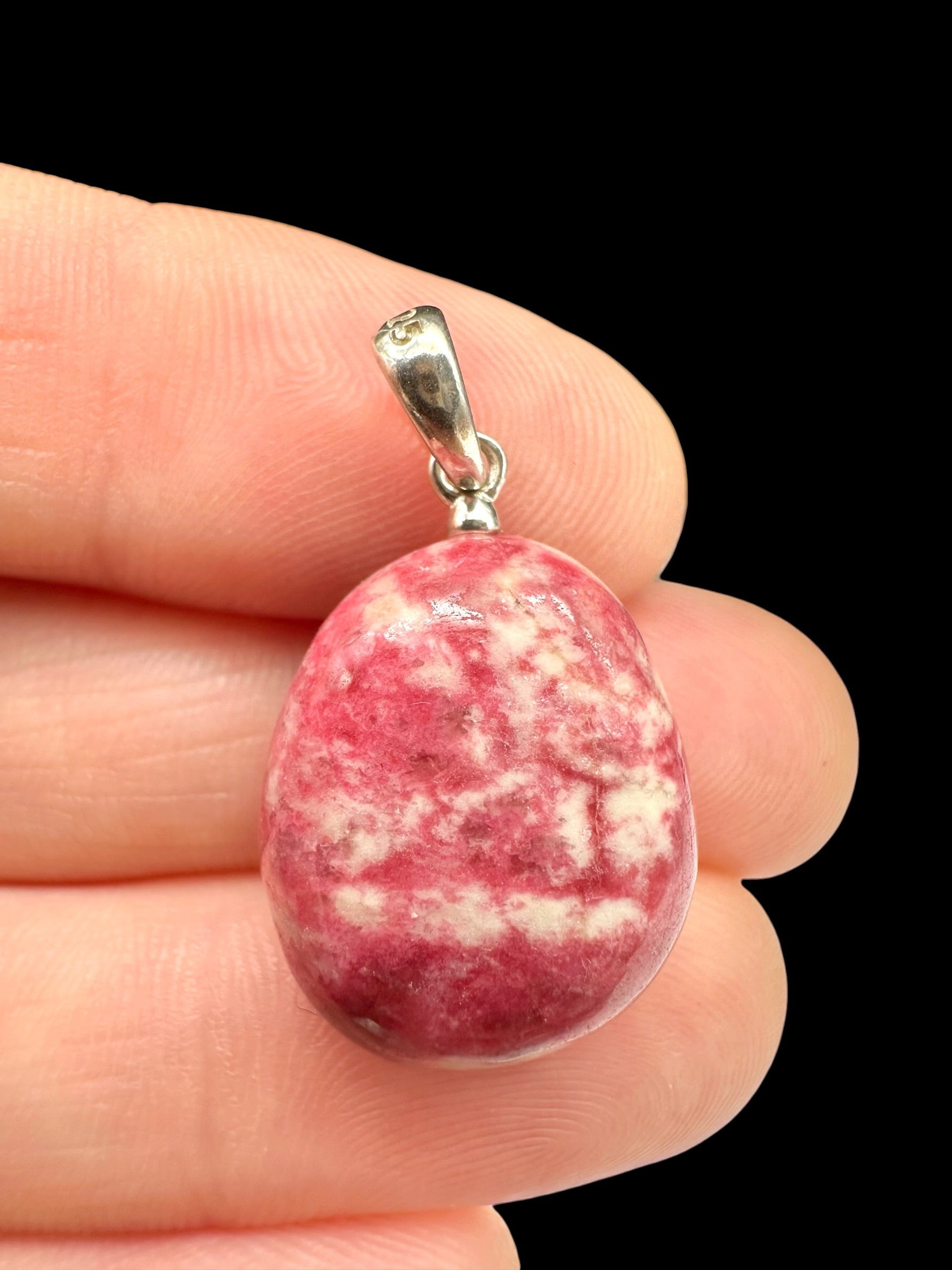 Silver pendant made of thulite