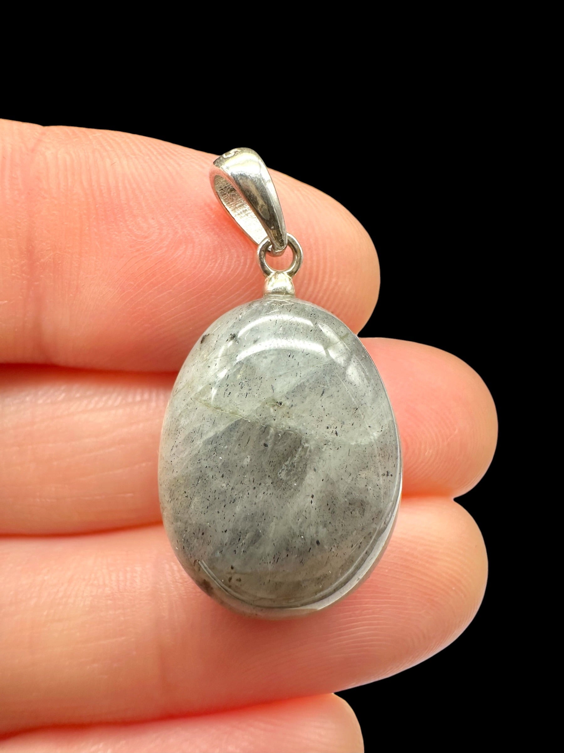 Silver pendant made of labradorite - SP/LB02