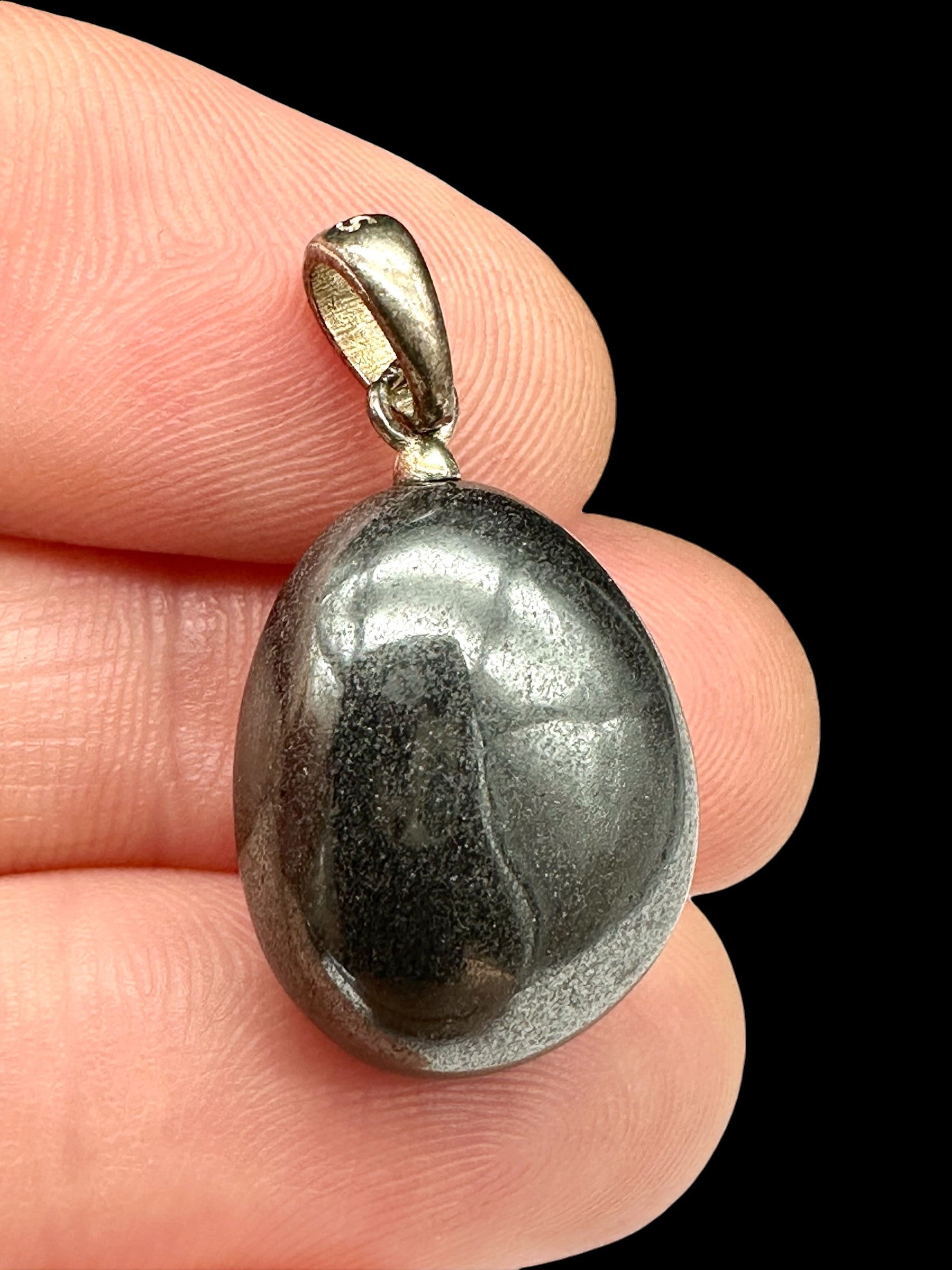 Silver pendant made of hematite - SP/HE04