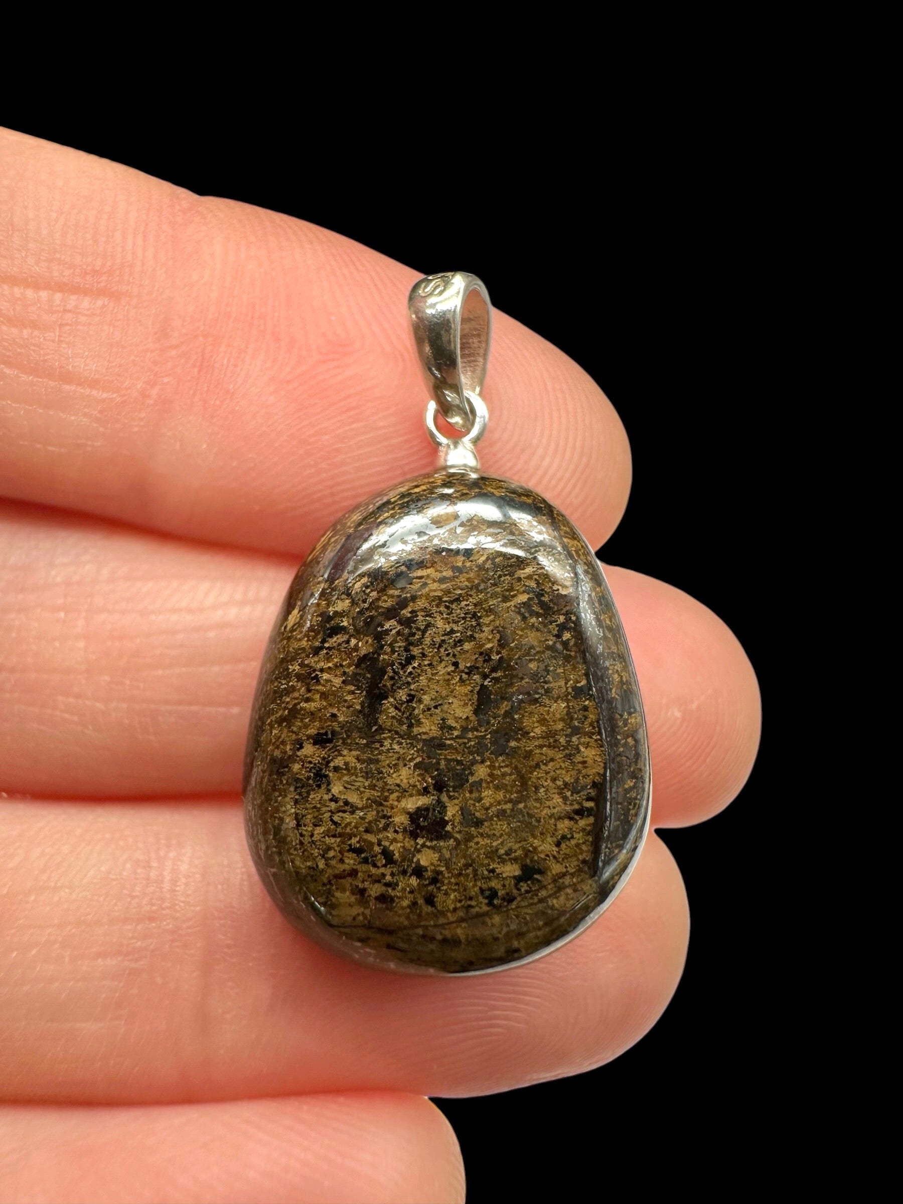 Silver pendant made of bronzite - SP/BR02