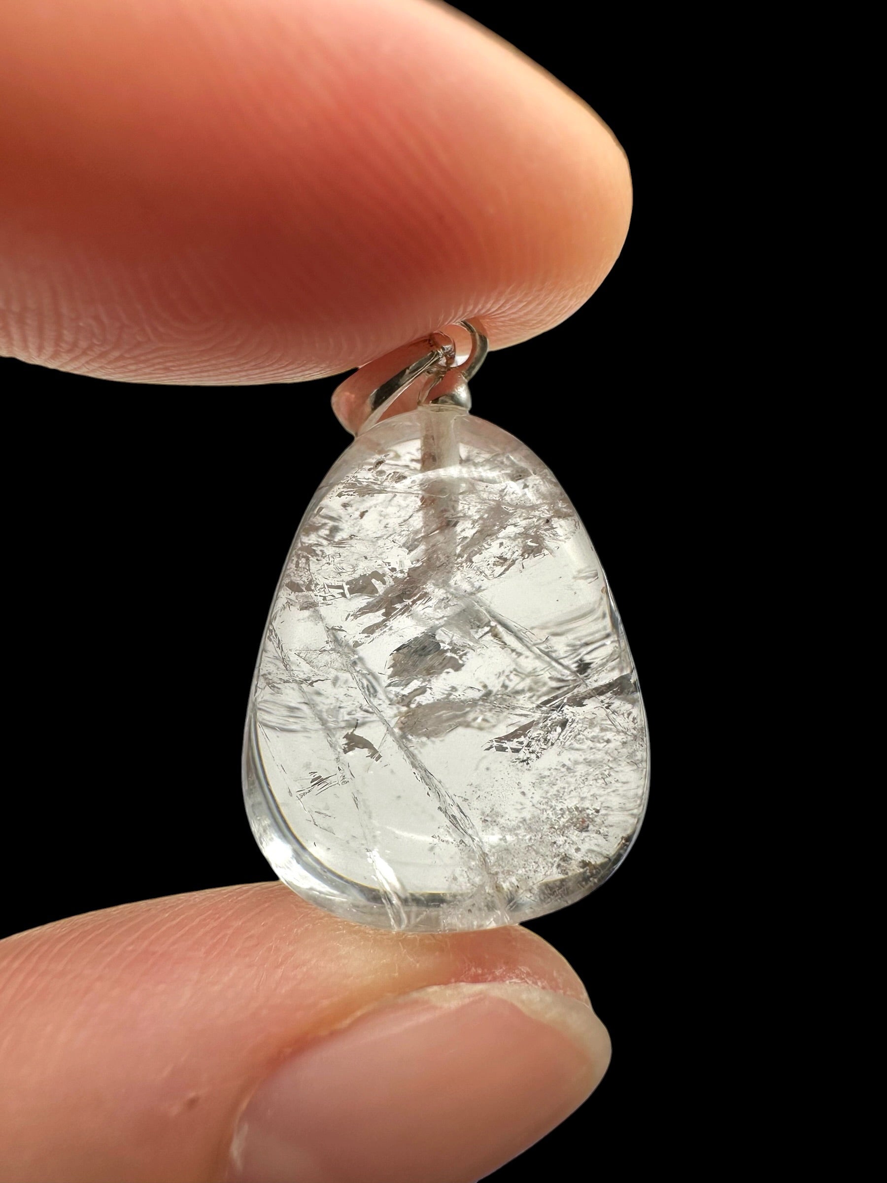 Silver pendant made of crystal quartz