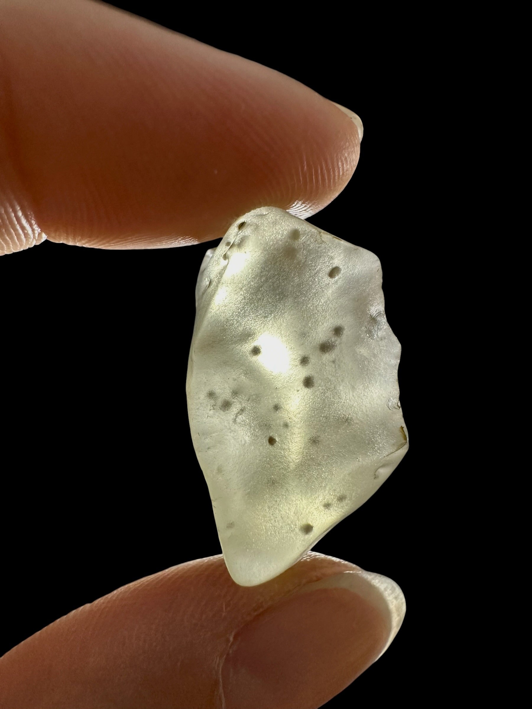 Libyan desert glass with sand inclusions – 5,8g - LPI28