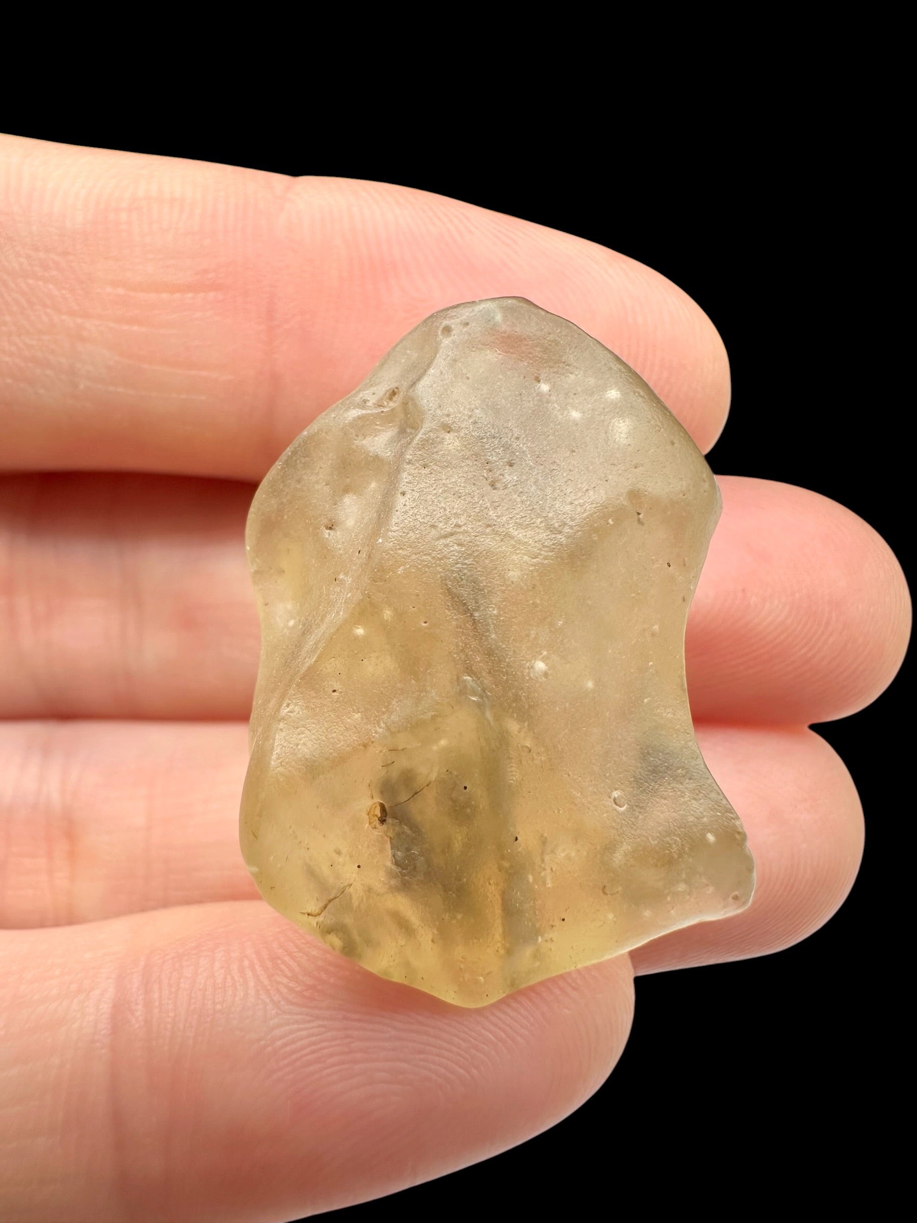Libyan desert glass with sand inclusions – 8,5g - LPI29