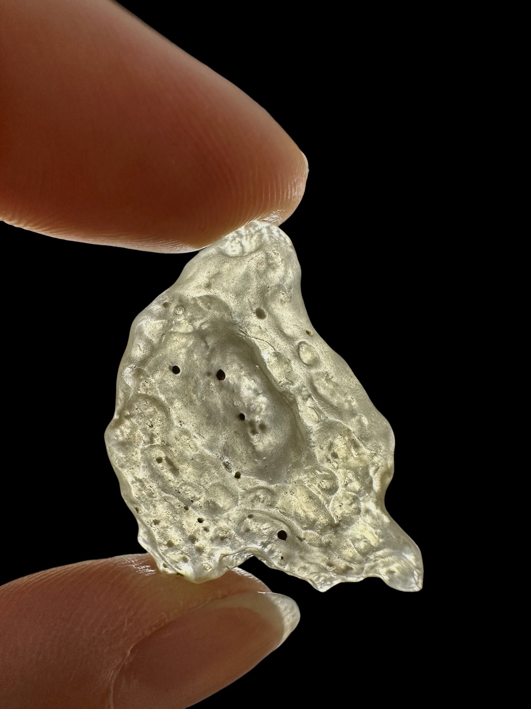 Libyan desert glass with sand inclusions – 4,6g - LPI30