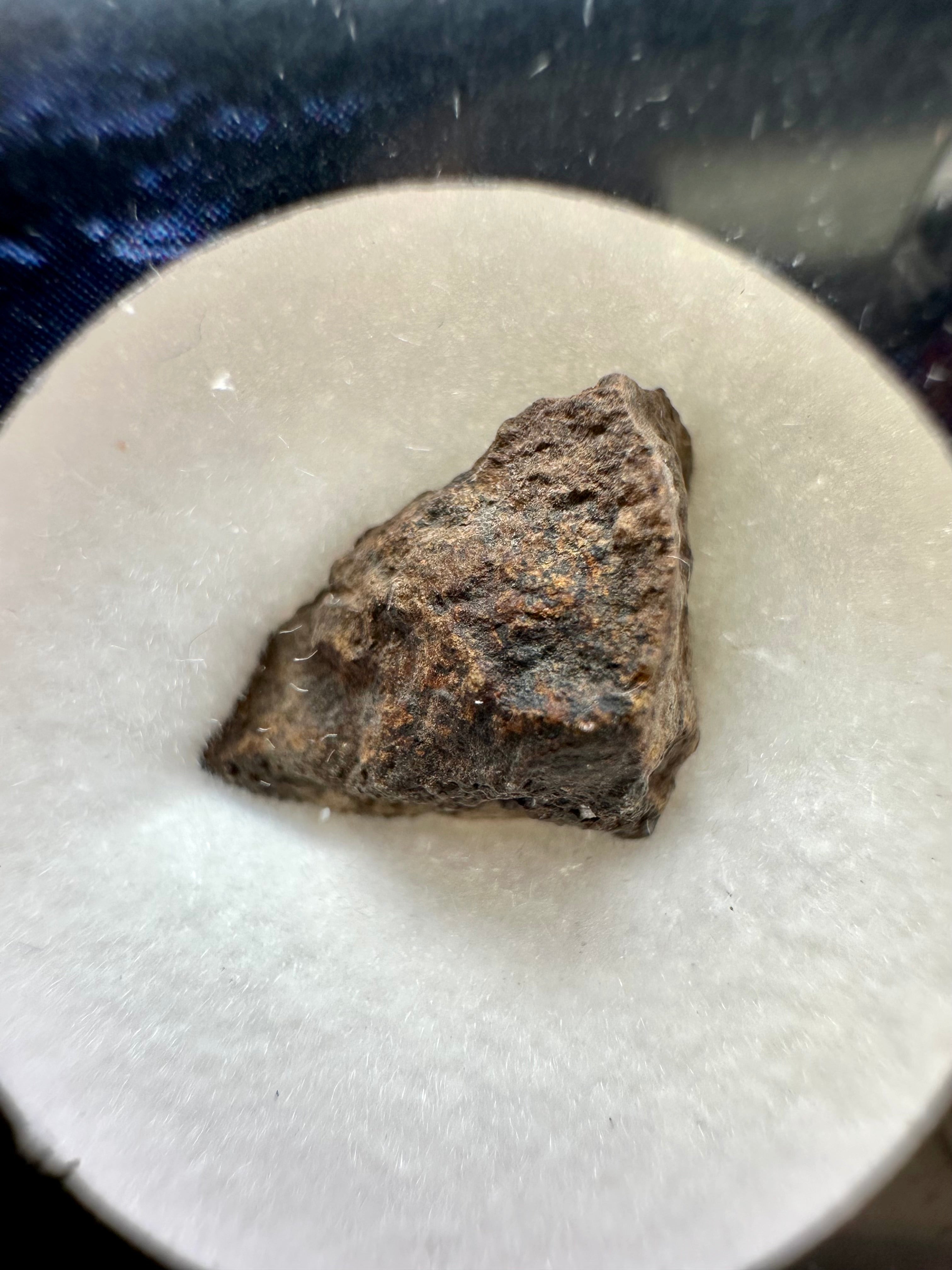 NWA X meteorite ~ 0.5g – North-West Africa – random piece - MENX127