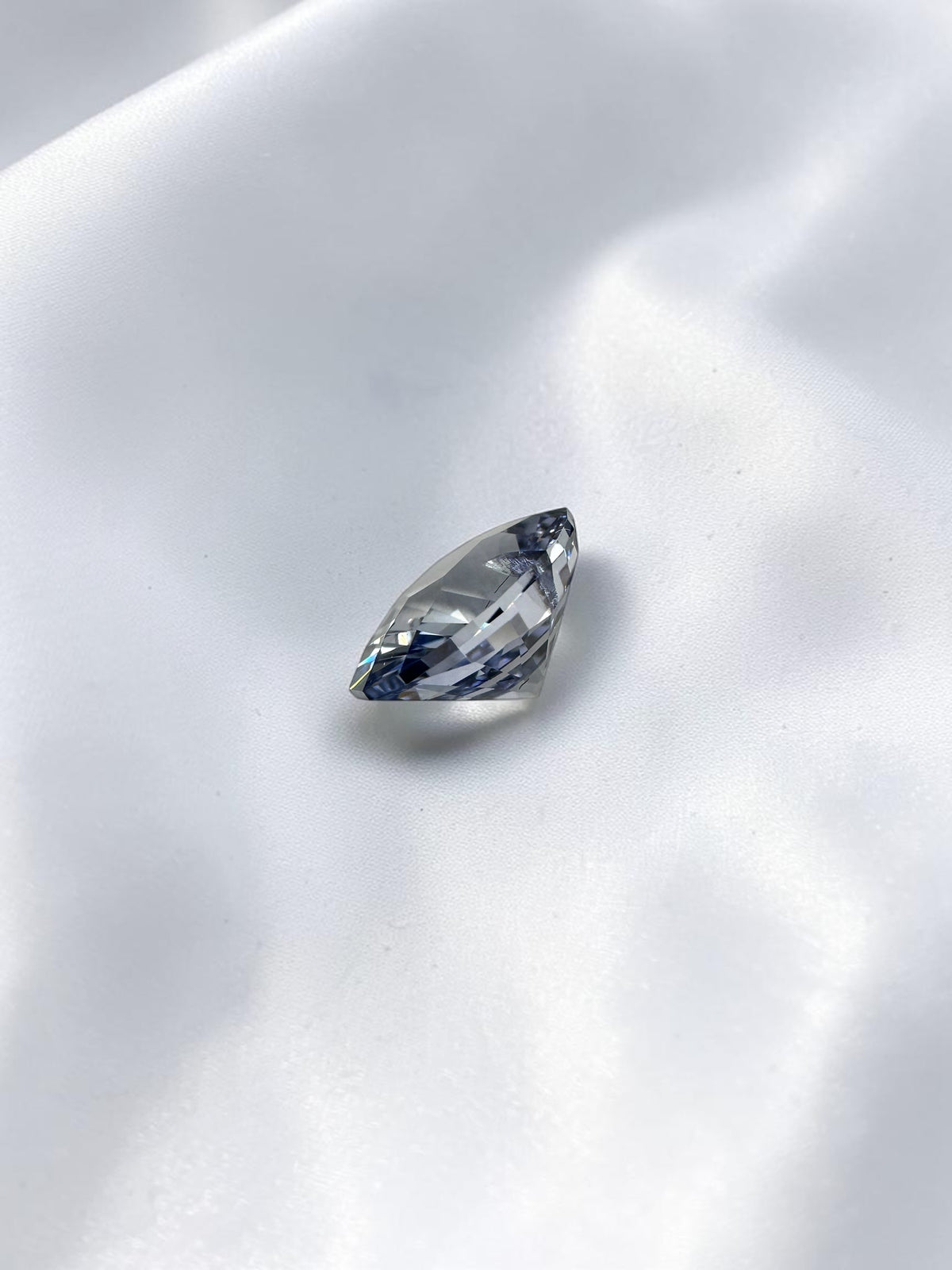 Faceted Sapphire from Sri Lanka – Precision Faceted Cut – 1.81 ct - BSA05