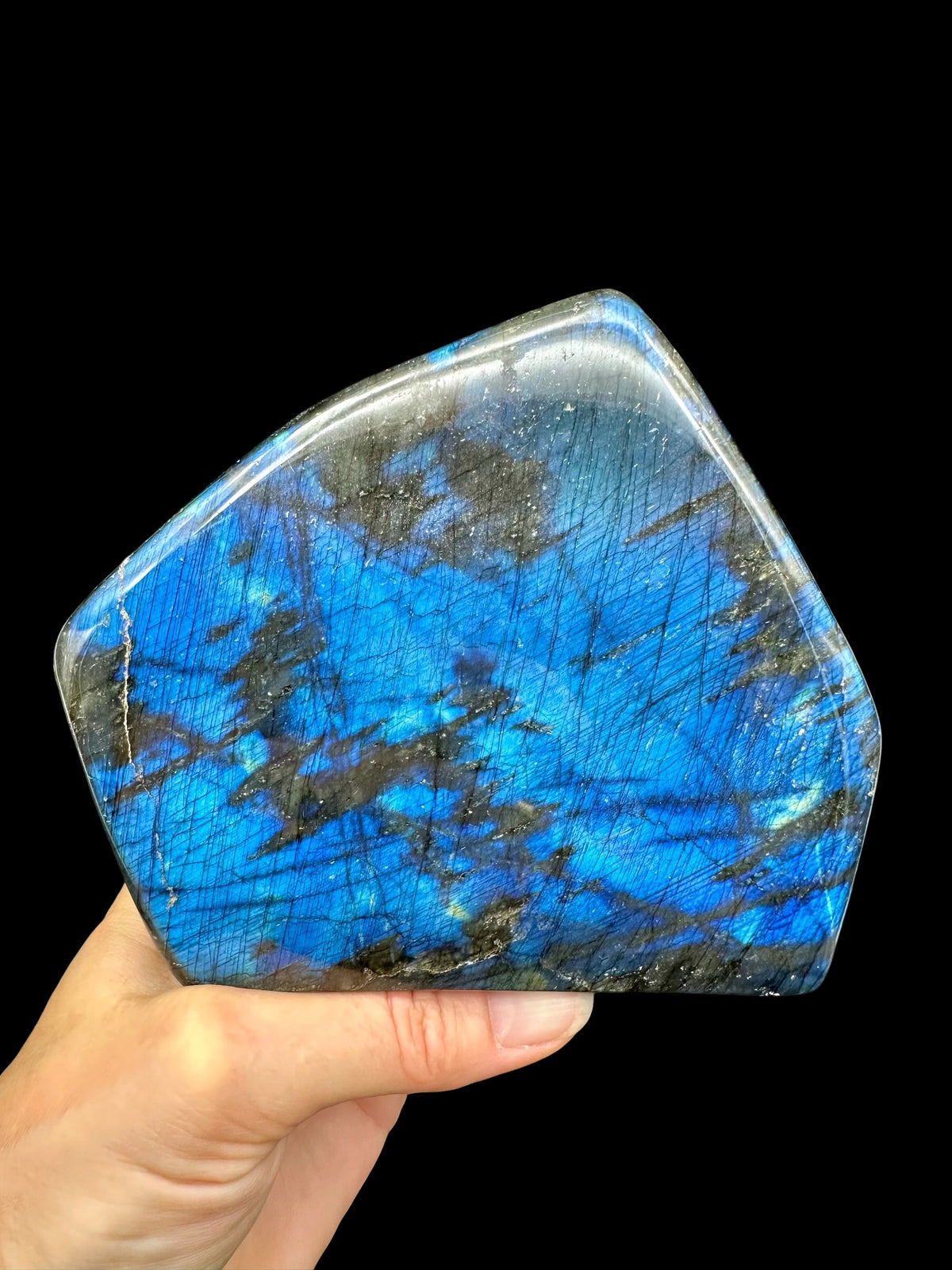 Labradorite selfstanding 12 cm – Madagascar - L061