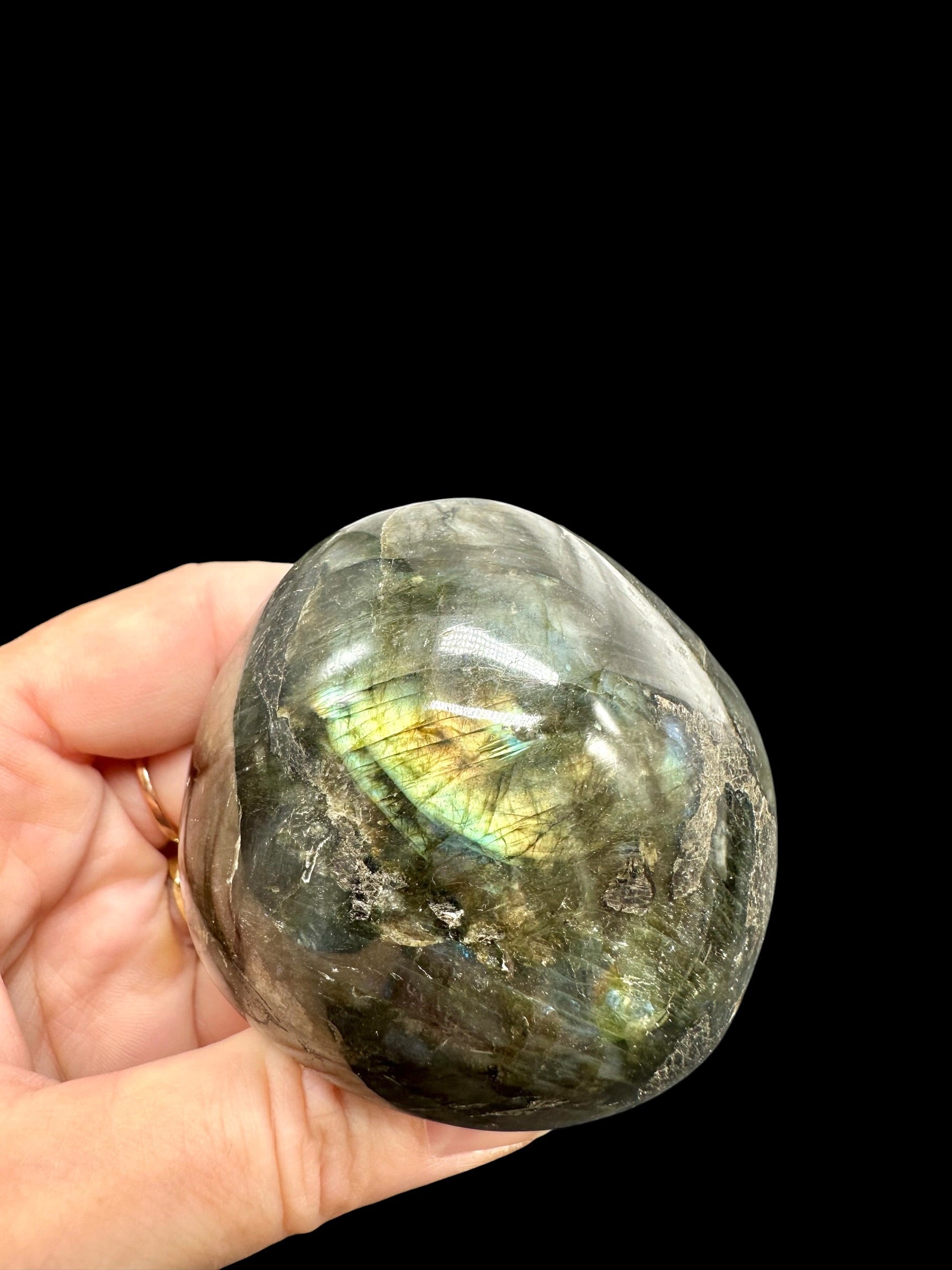 Labradorite selfstanding 6,5cm – Madagascar - L065