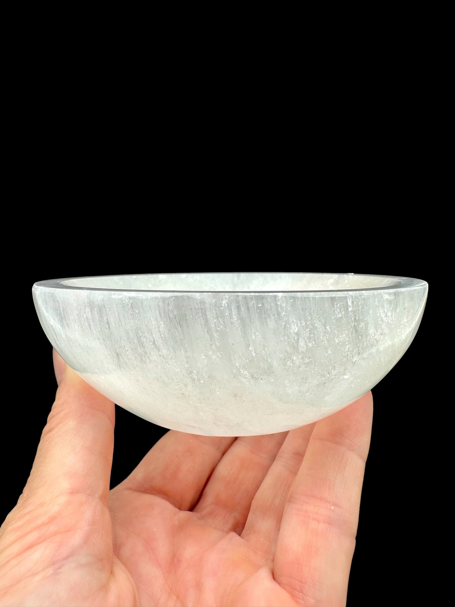 Selenite bowl – random piece - MIS01