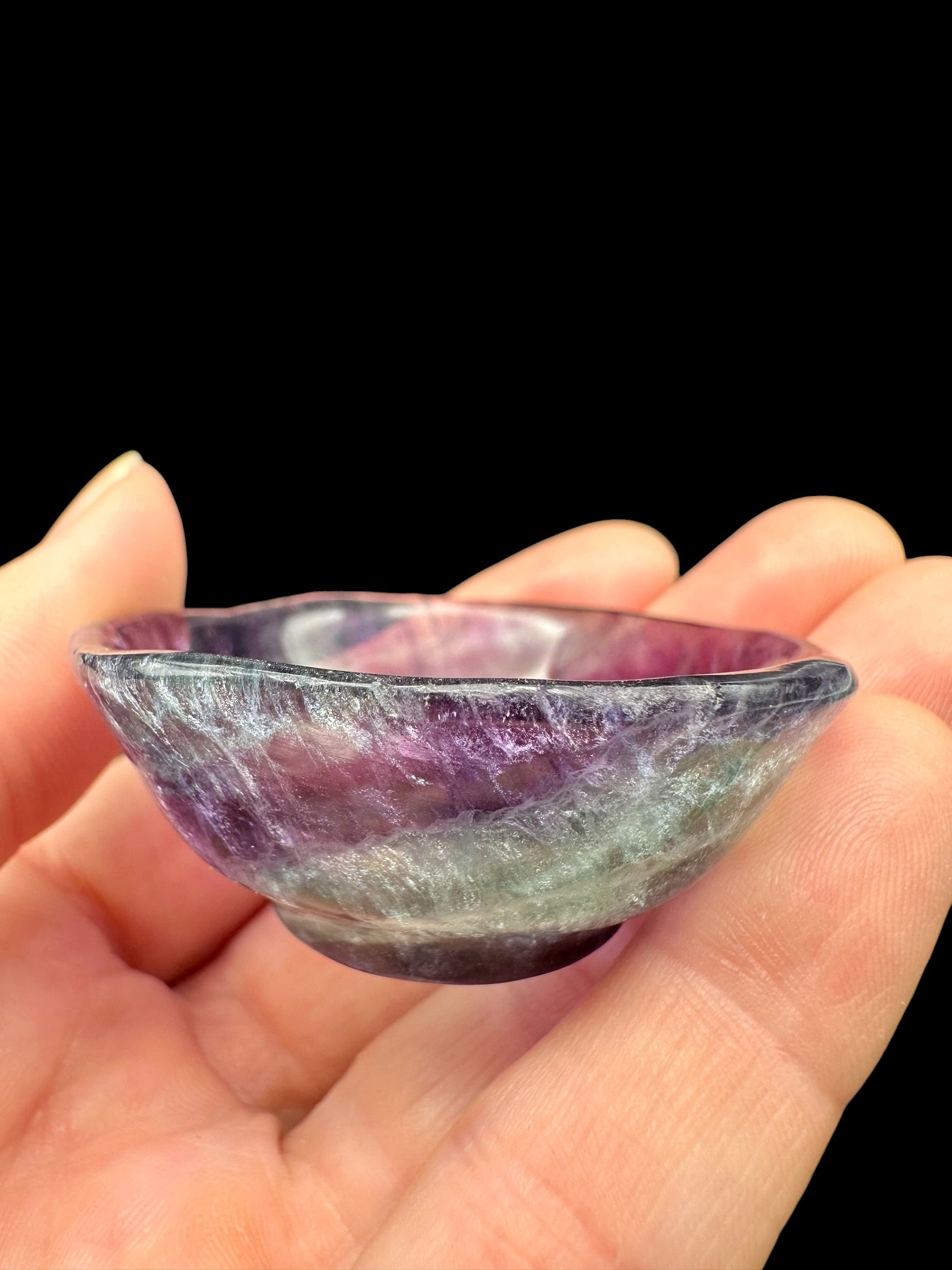 Fluorite bowl – random piece - MIS03