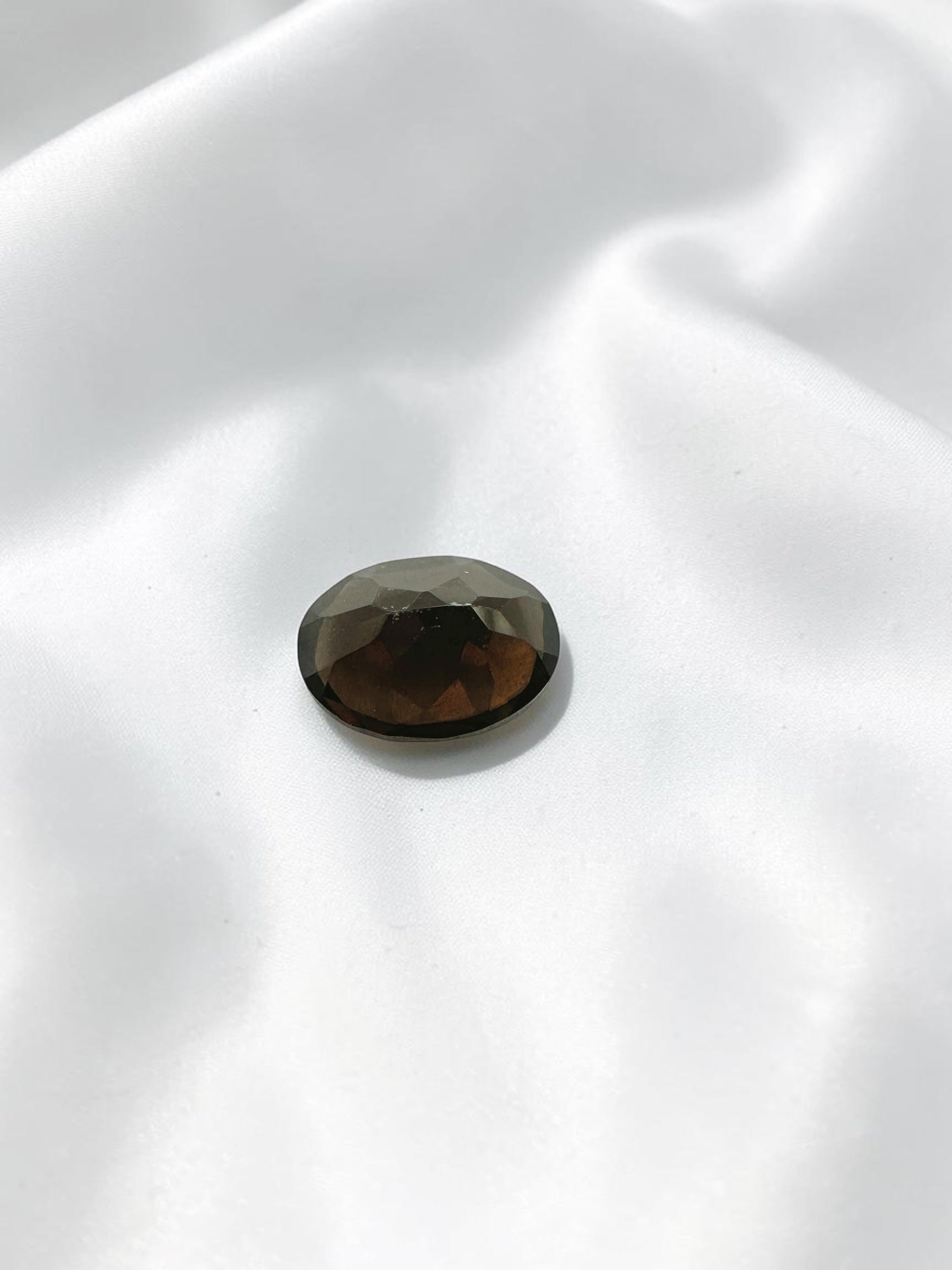 Faceted smoky quartz from Madagascar 1,15ct - BZA14