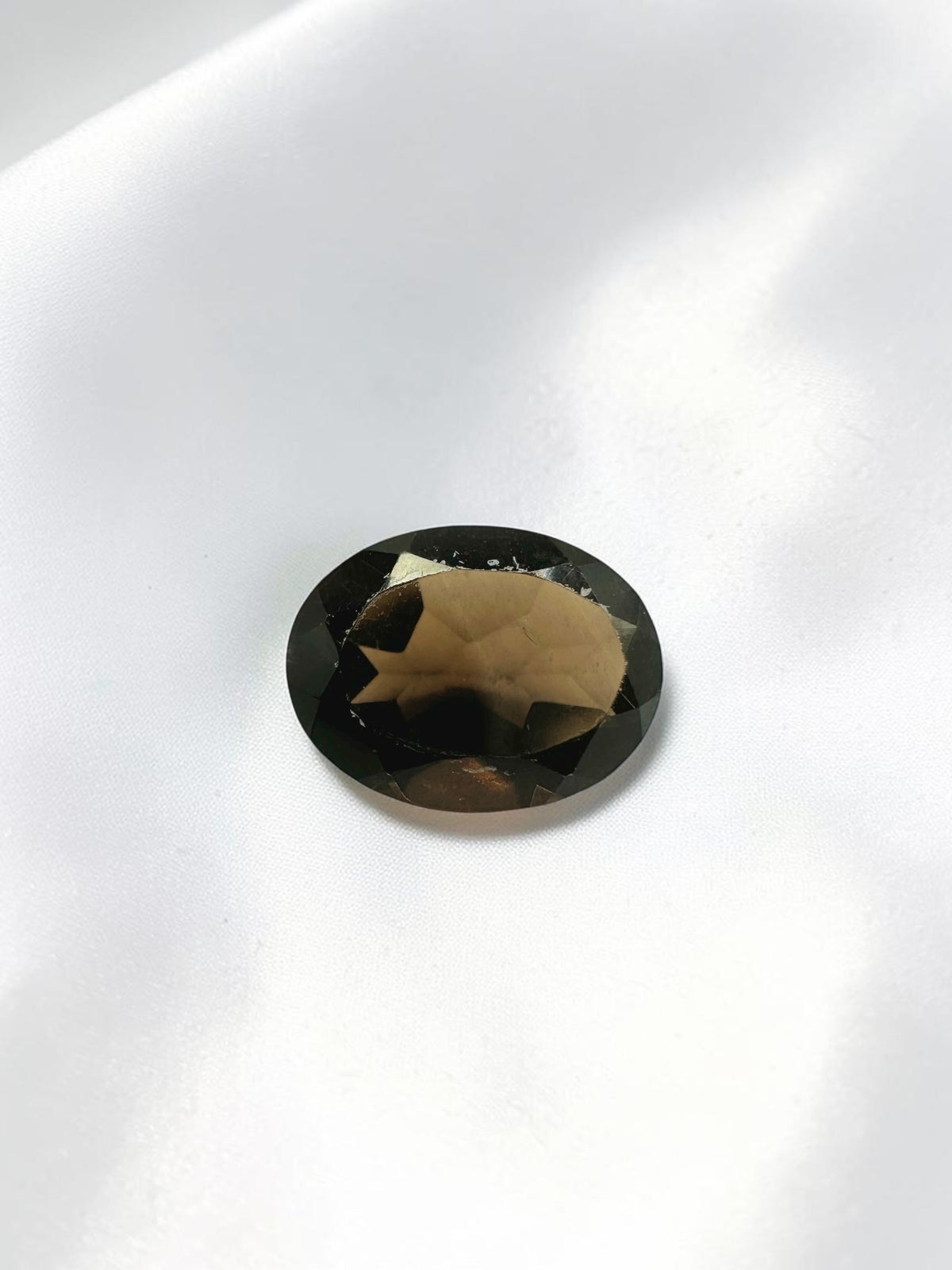 Faceted smoky quartz from Madagascar 1,15ct