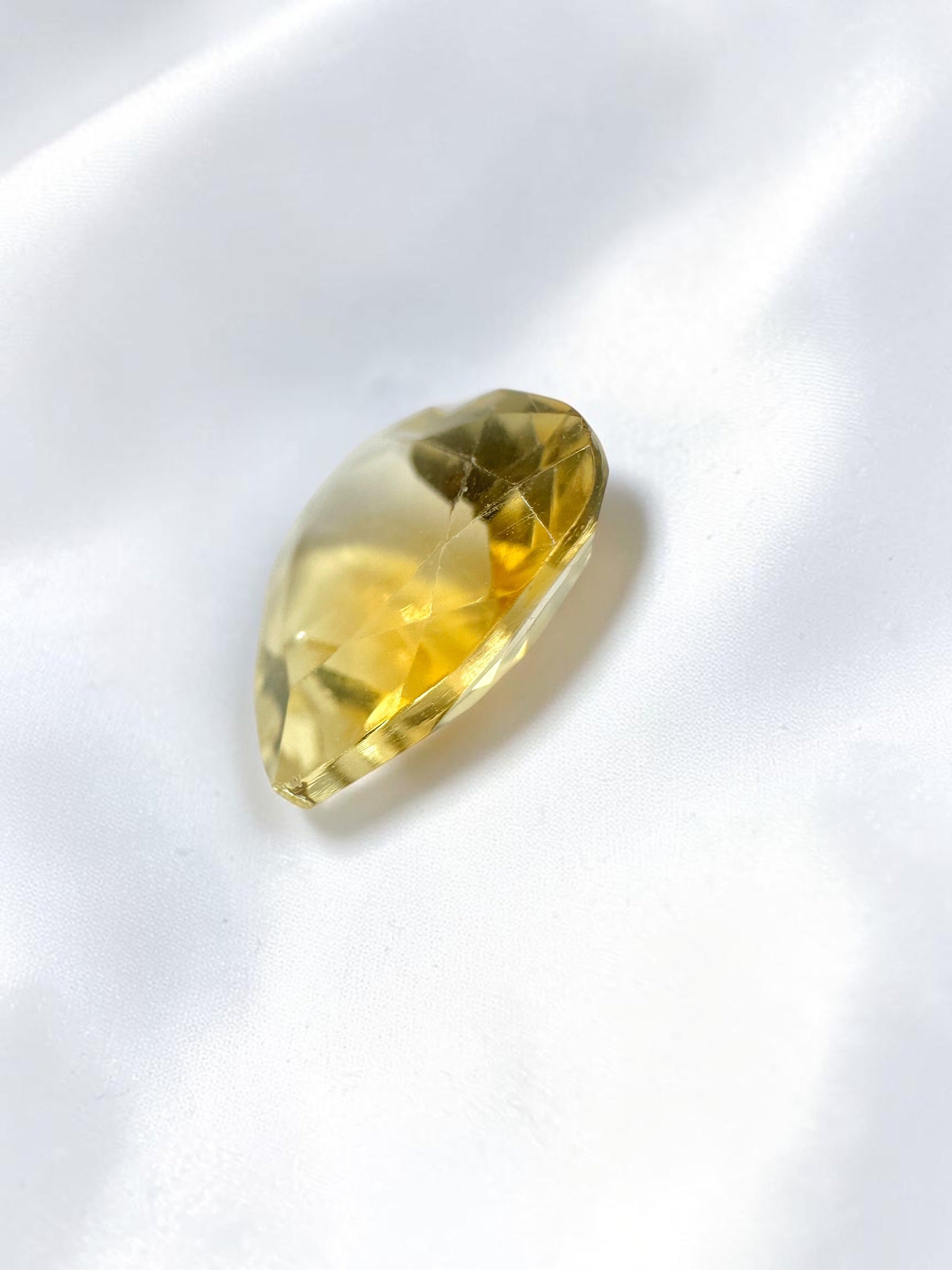 Faceted Sapphire from Australia 3,15ct - BSA06
