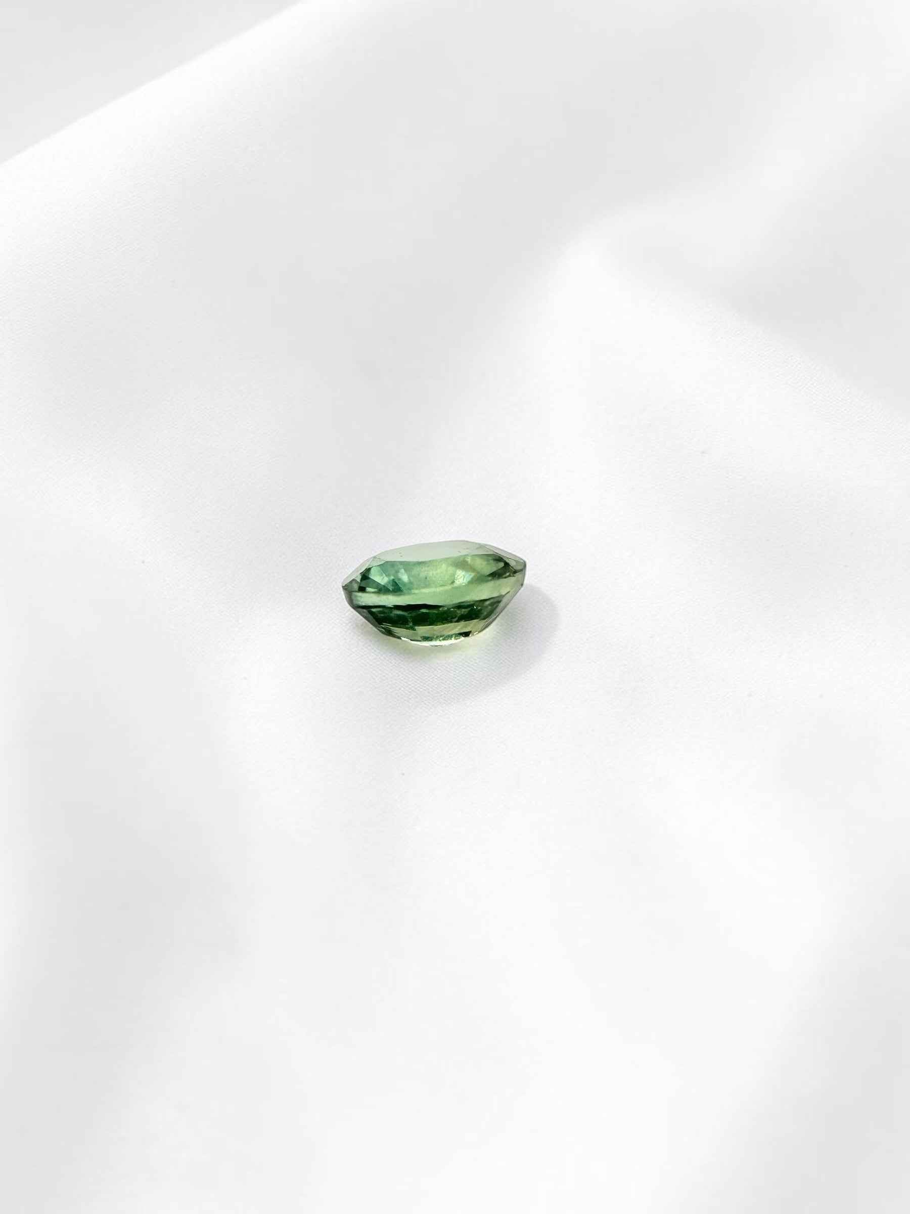 Zaffiro multicolore sfaccettato proveniente dall'Australia, 0,2 ct - BSA10