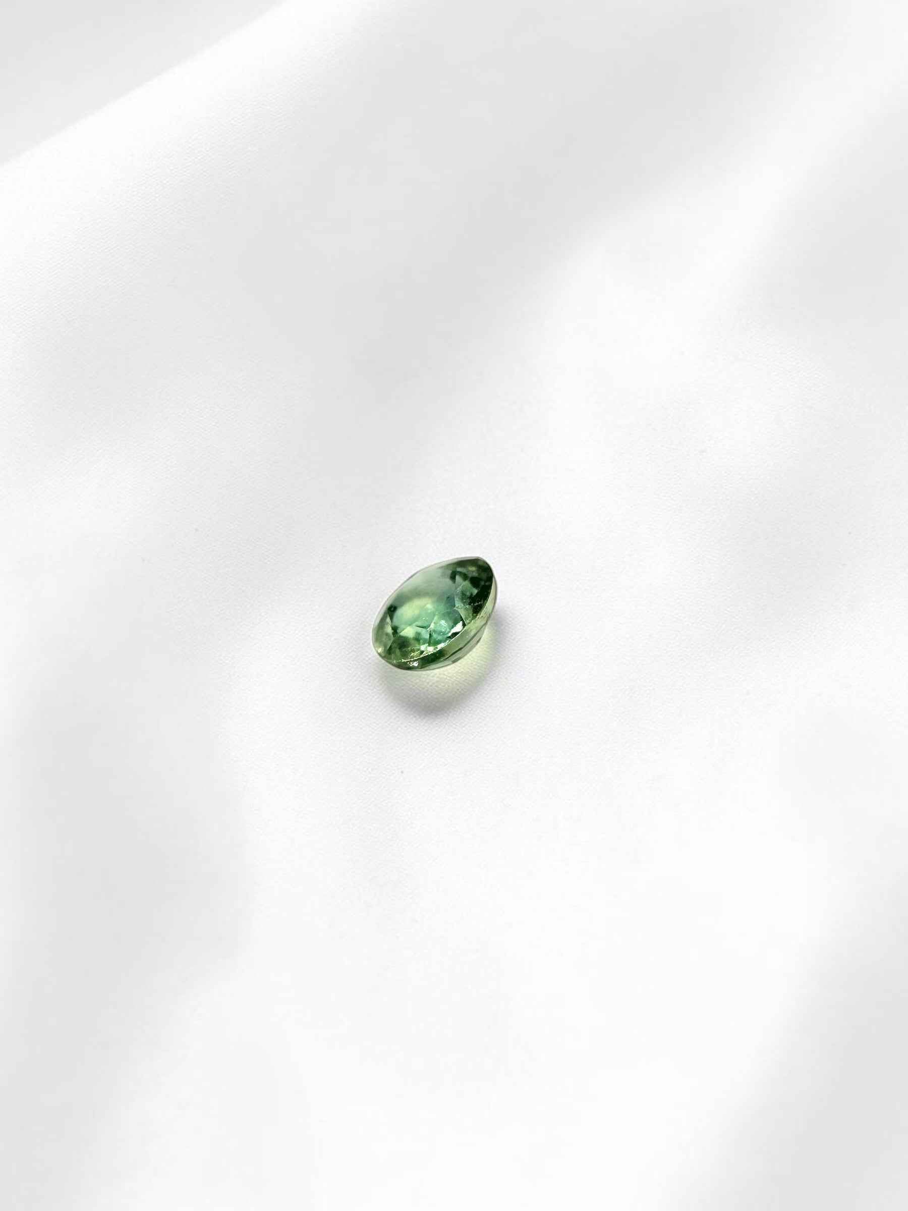 Zaffiro multicolore sfaccettato proveniente dall'Australia, 0,2 ct - BSA10