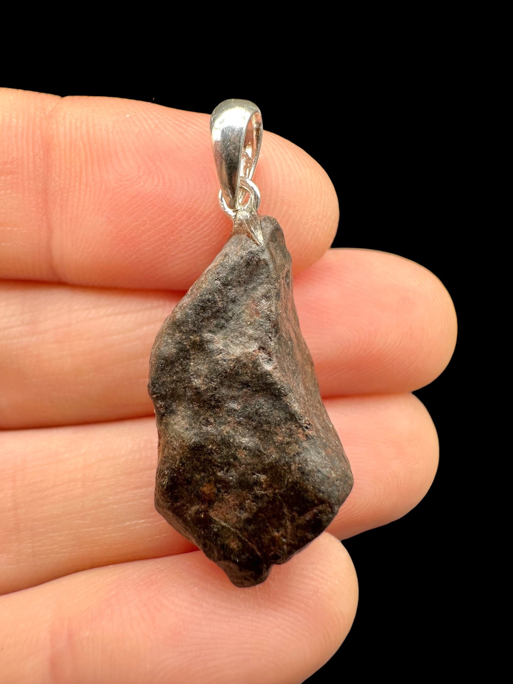 Silver Pendant with NWA X Stony Meteorite 5,7g - SP/KM44