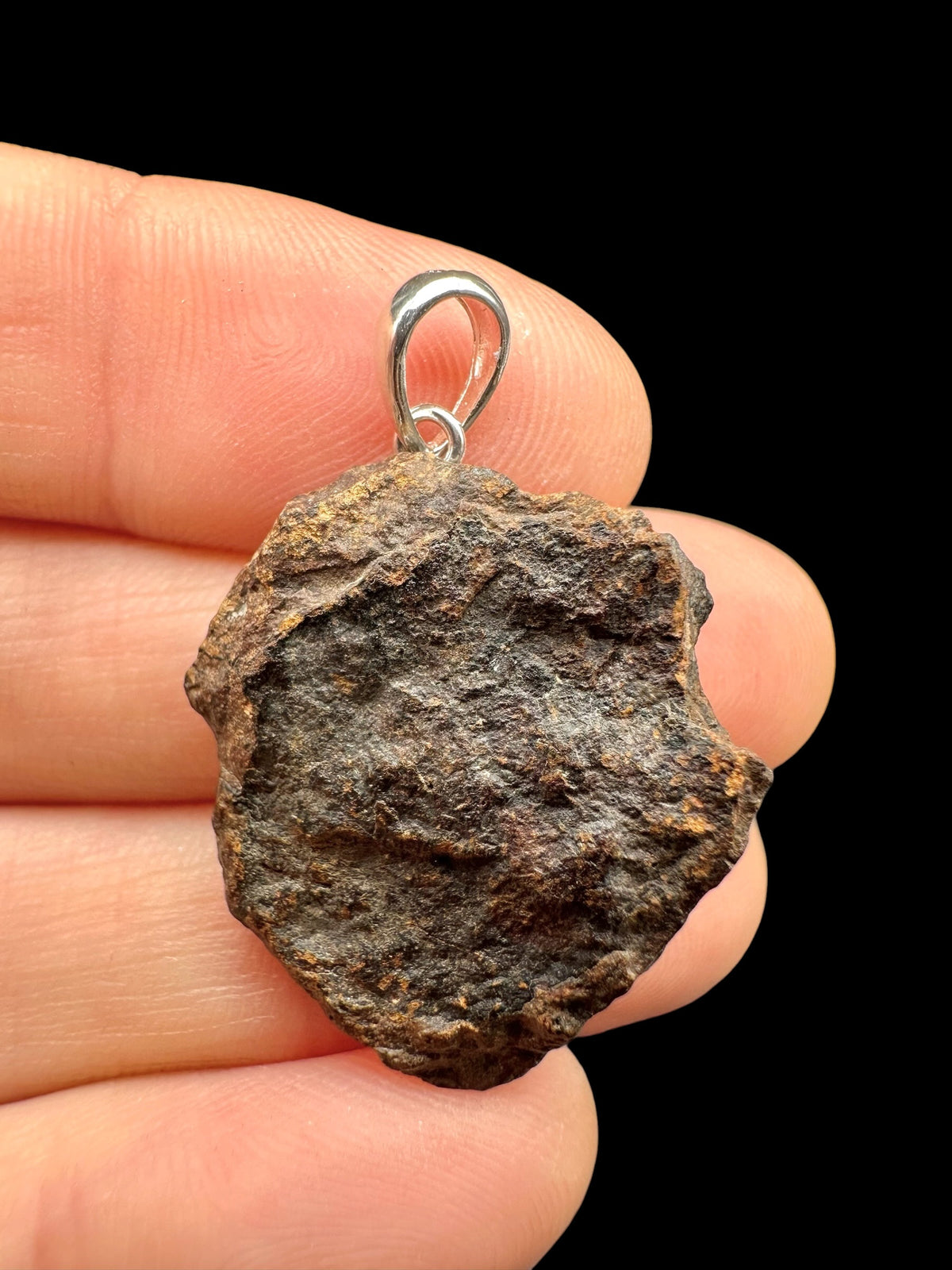 Silver Pendant with NWA X Stony Meteorite 4,7g - SP/KM45