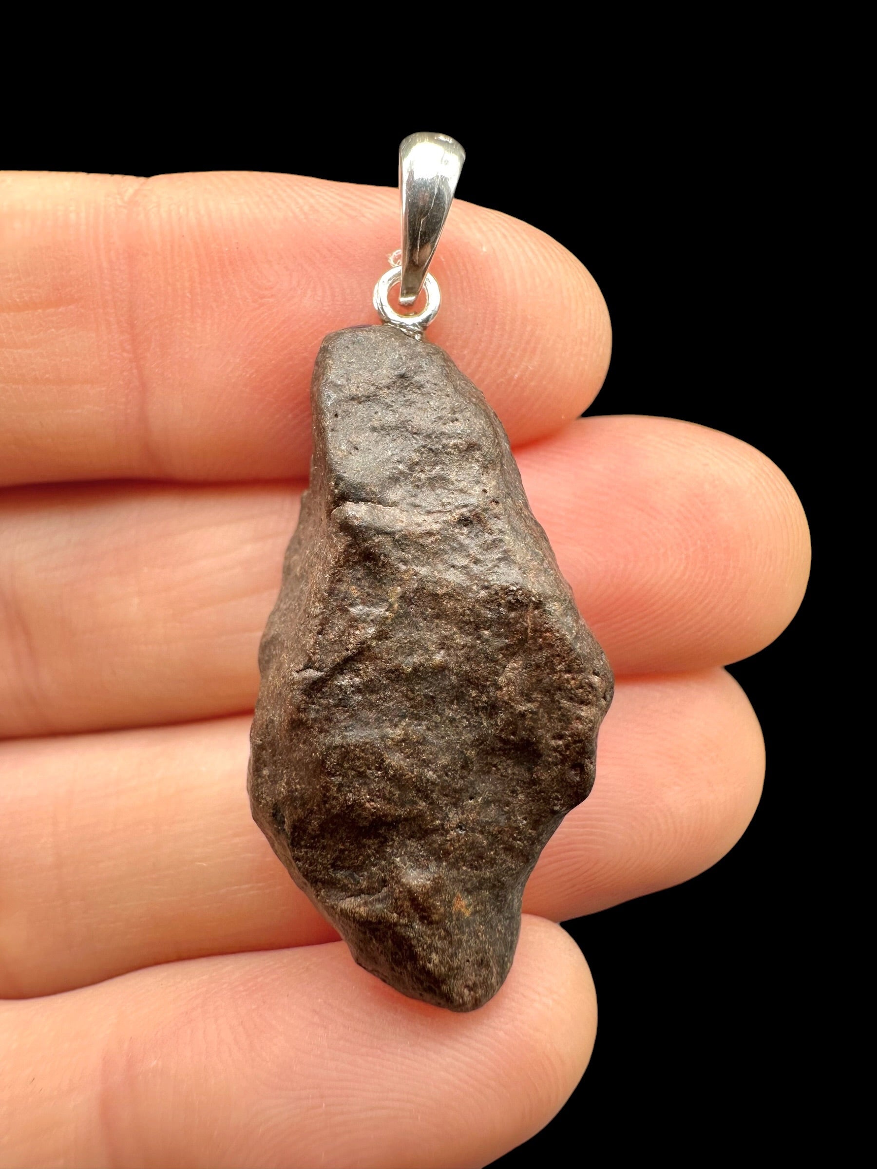 Silver Pendant with NWA X Stony Meteorite 5,8g - SP/KM46