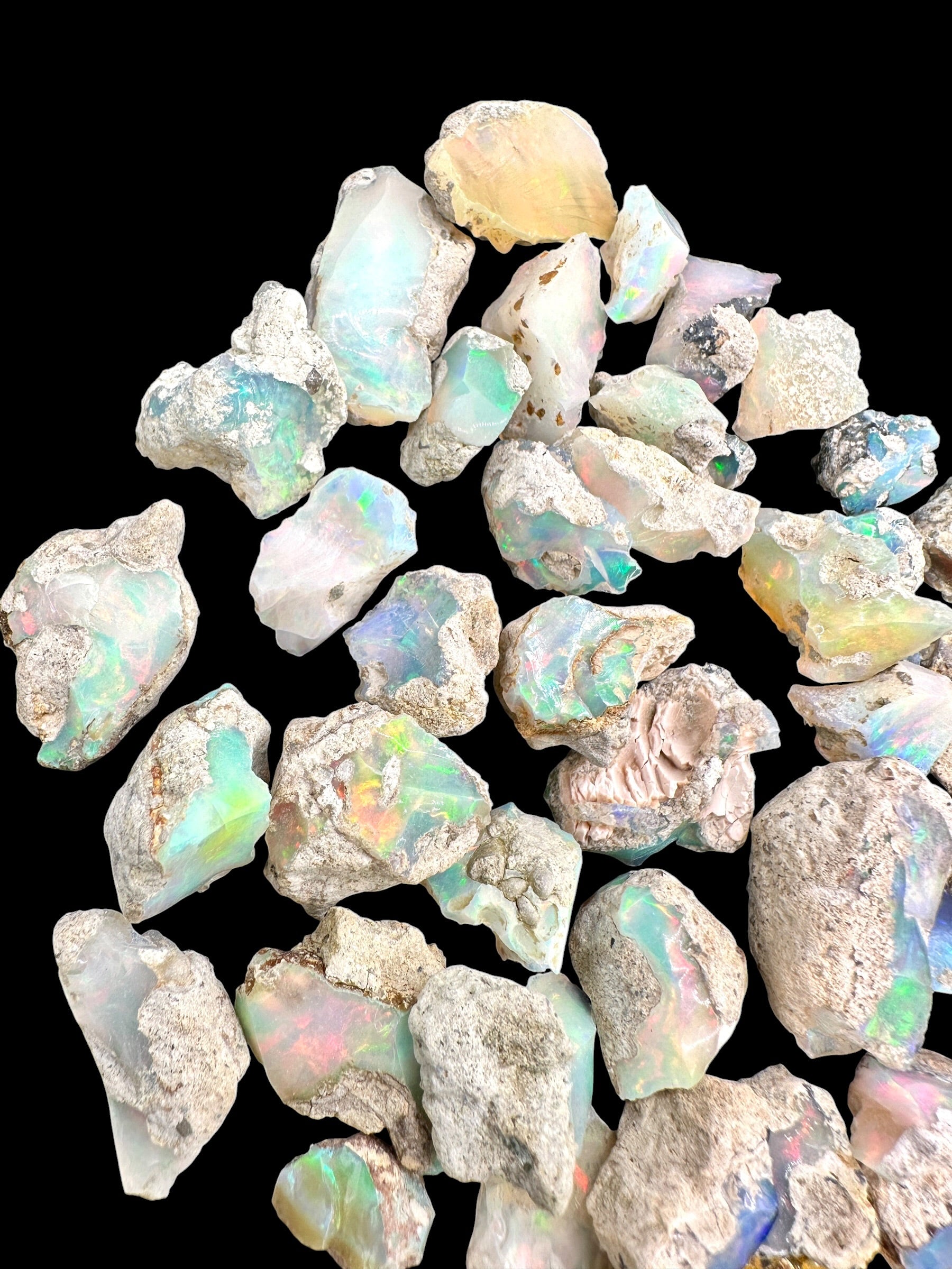 50g of precious opals – Welo, Ethiopia - OVEL02