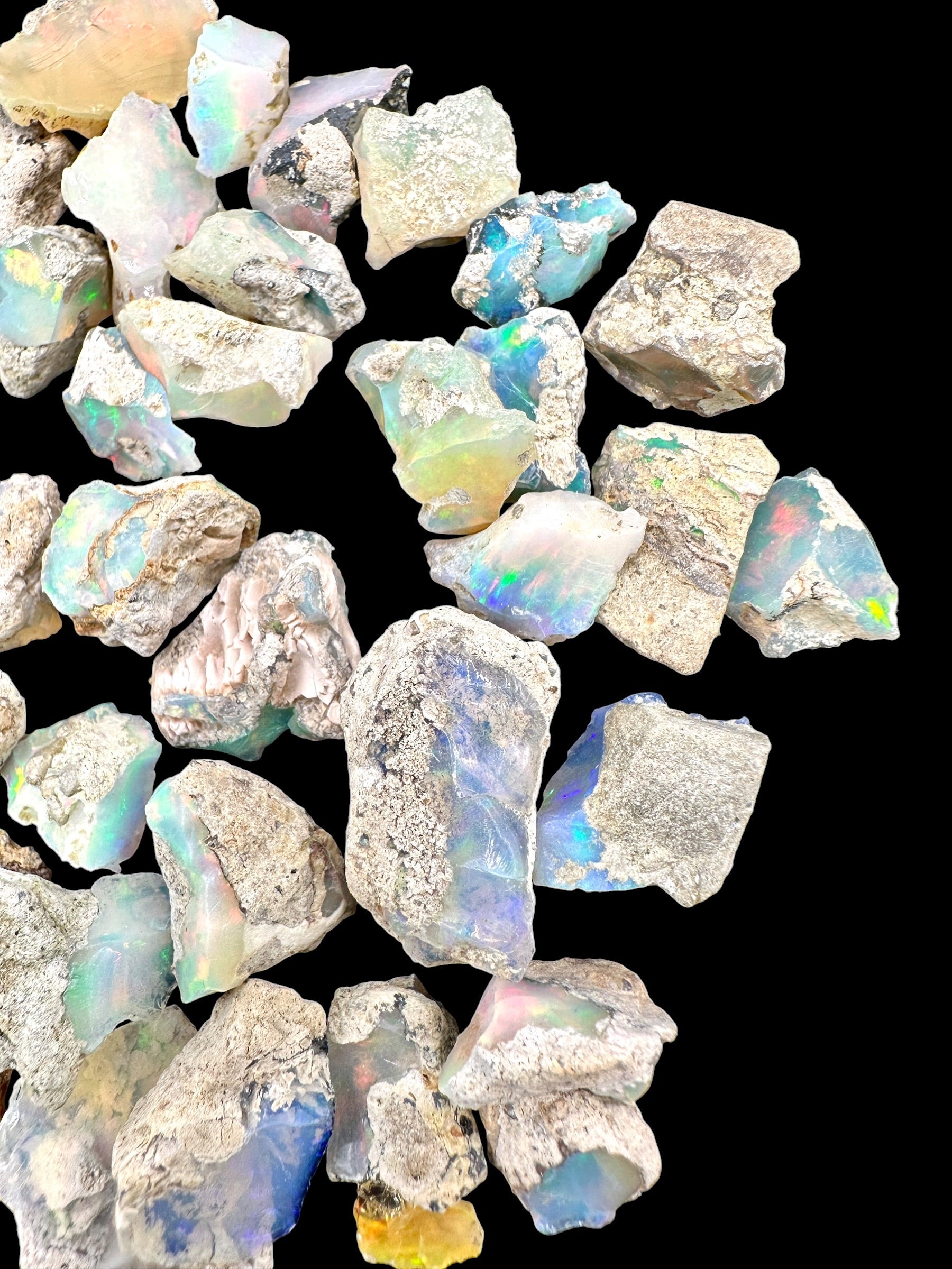 50g of precious opals – Welo, Ethiopia - OVEL02