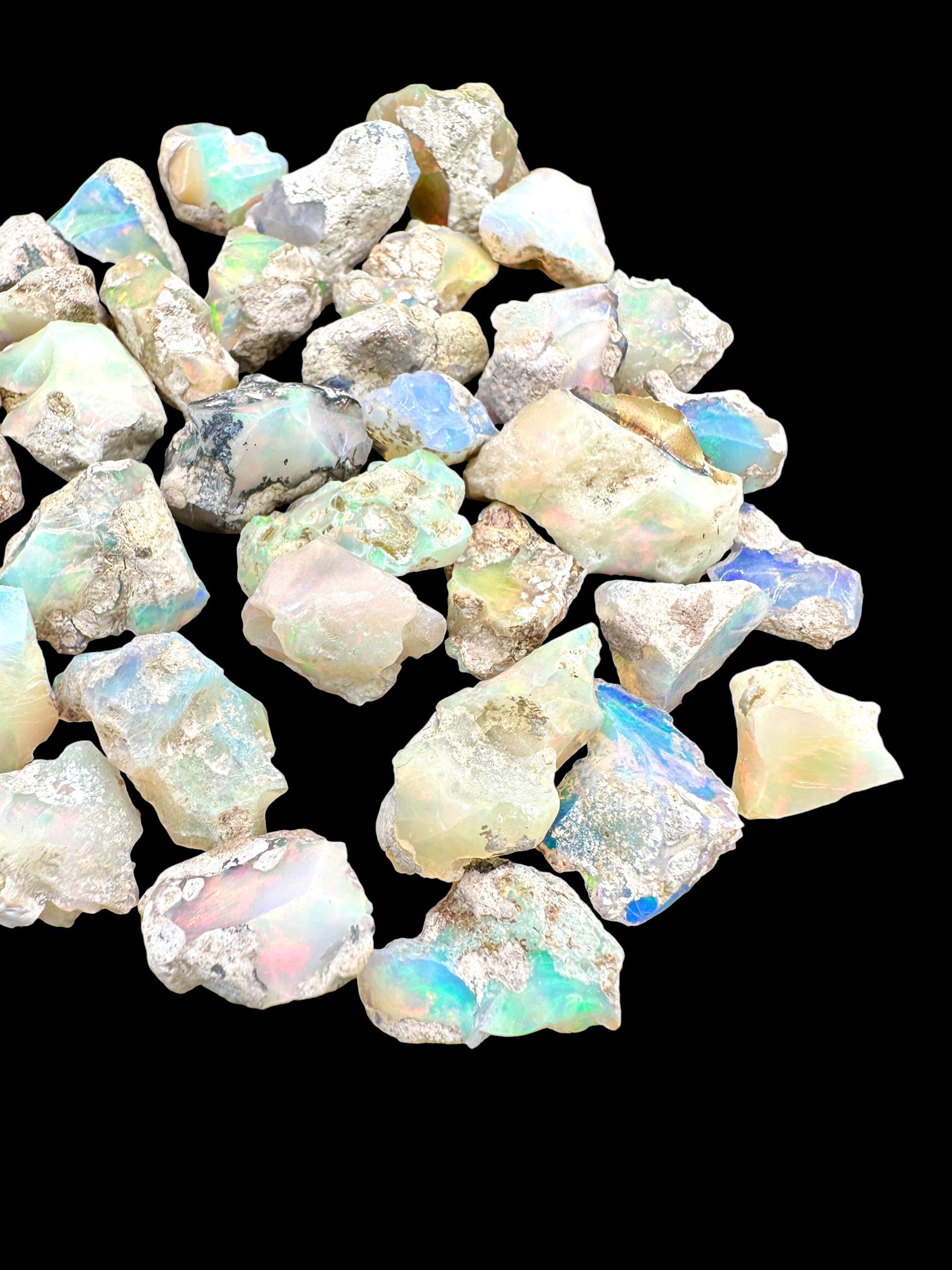 50g of precious opals – Welo, Ethiopia - OVEL03