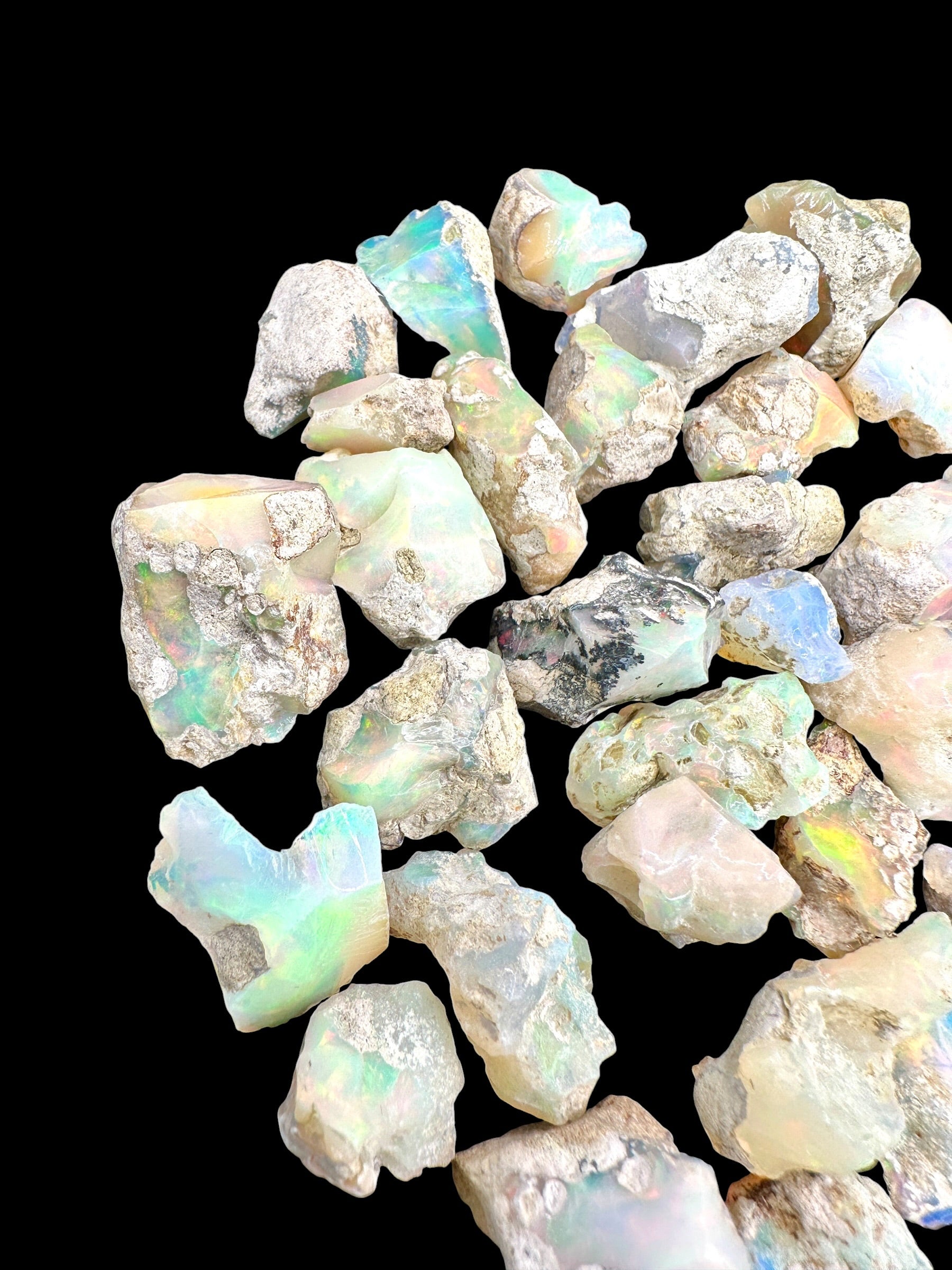 50g of precious opals – Welo, Ethiopia - OVEL03