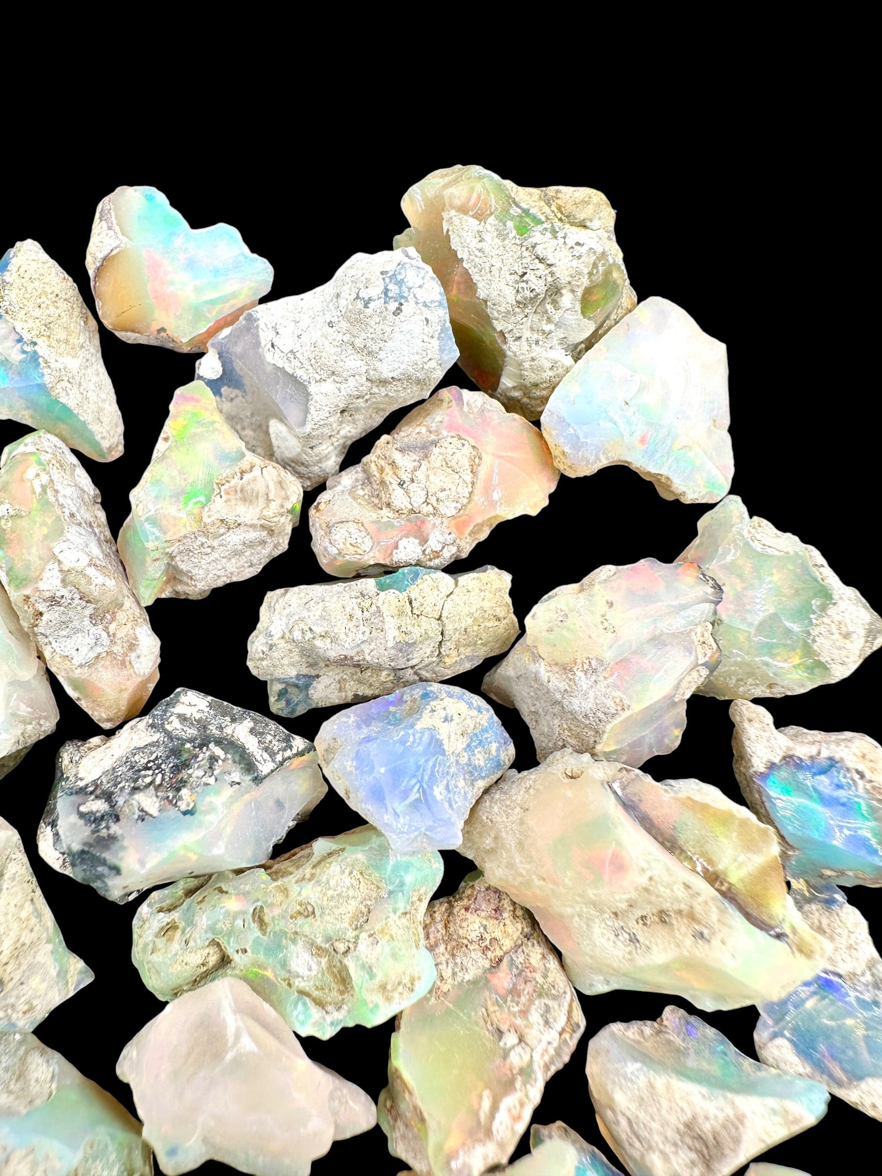 50g of precious opals – Welo, Ethiopia - OVEL03