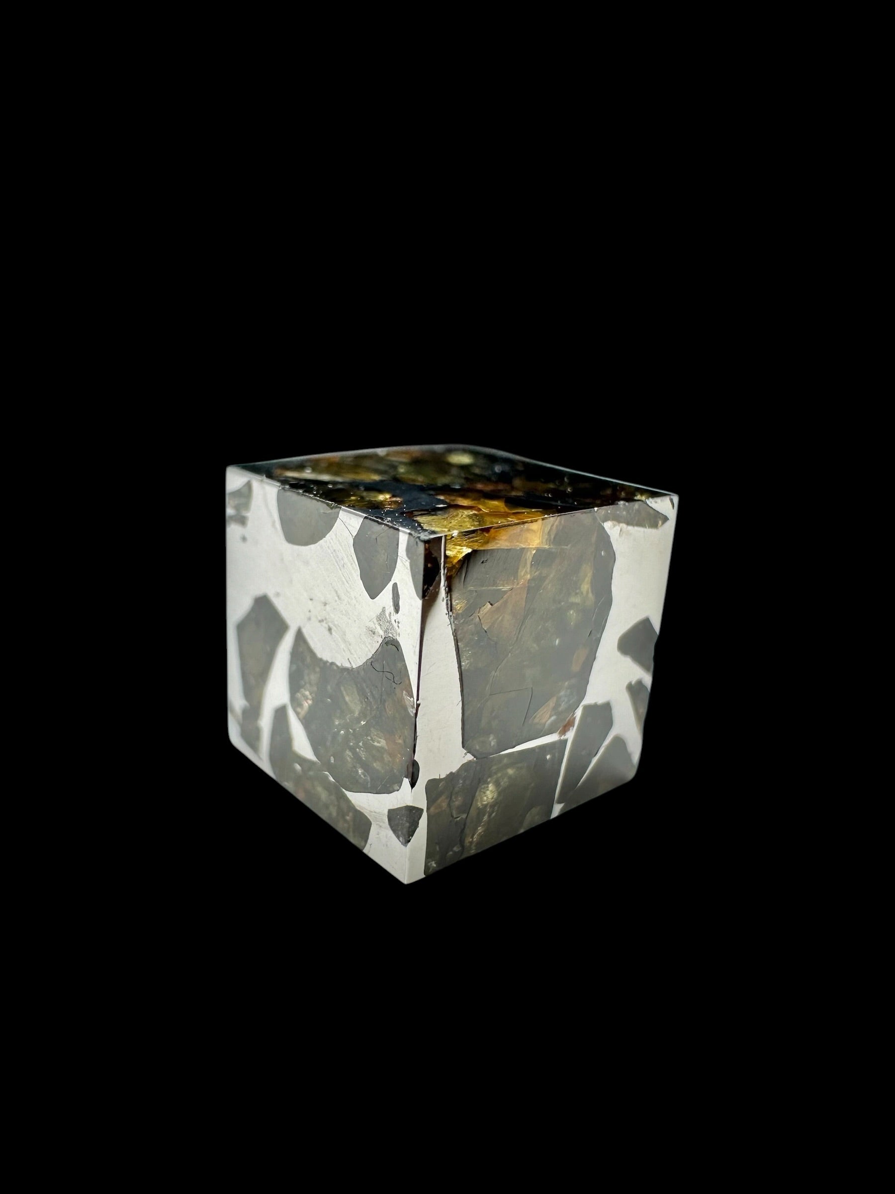 Meteorite Seymchan – pallasite cube 5,3g – Russia - MESM161