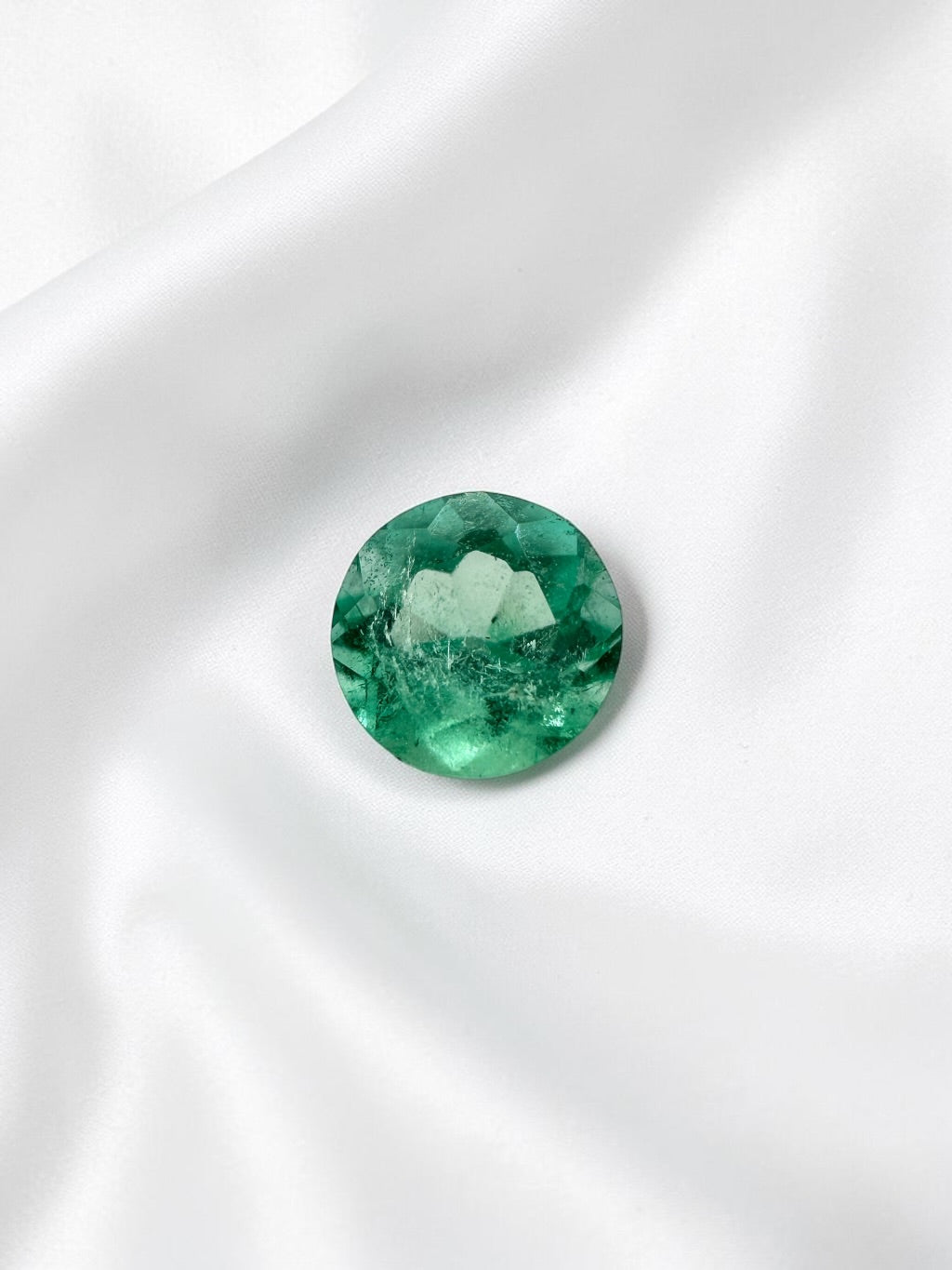 Faceted emerald from Colombia 0,41ct